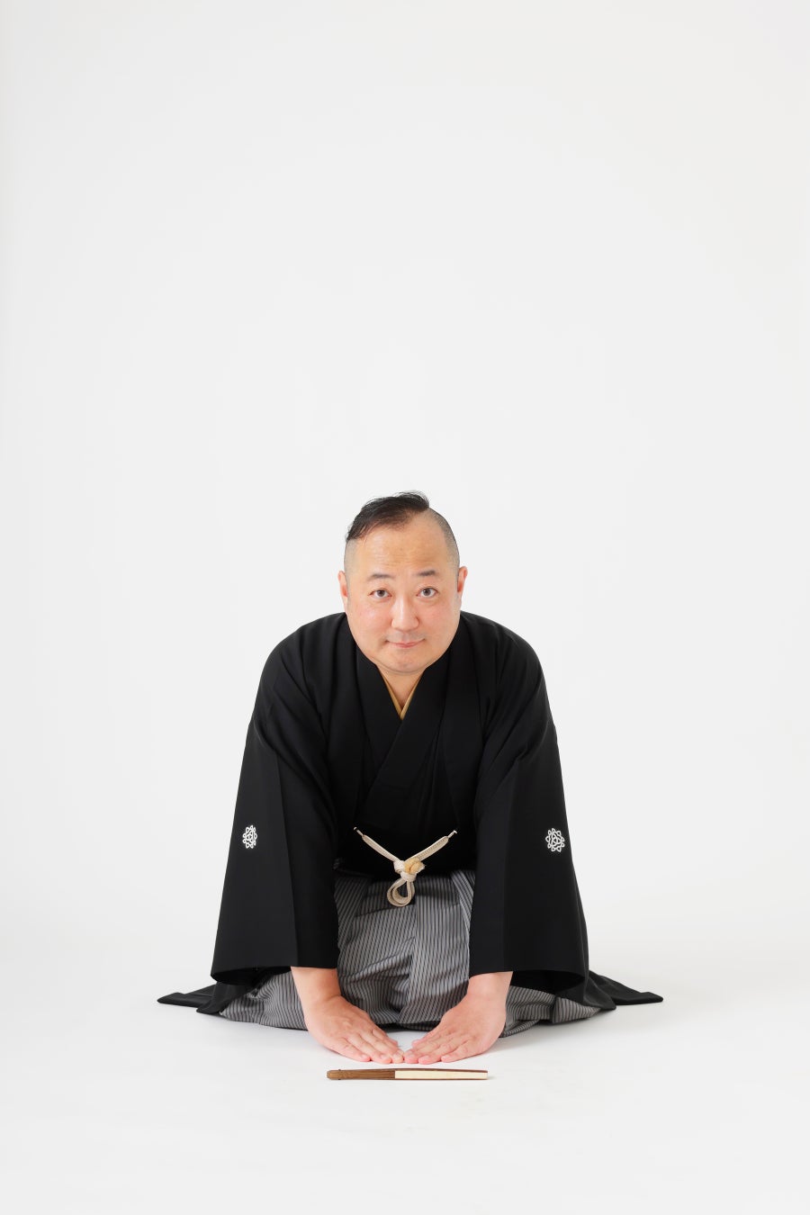 プロダンサーから異色の転身！？　《TRPG落語》も手掛ける三遊亭楽天が二代目三遊亭小圓楽を襲名し、真打昇進！　真打昇進襲名披露興行を開催