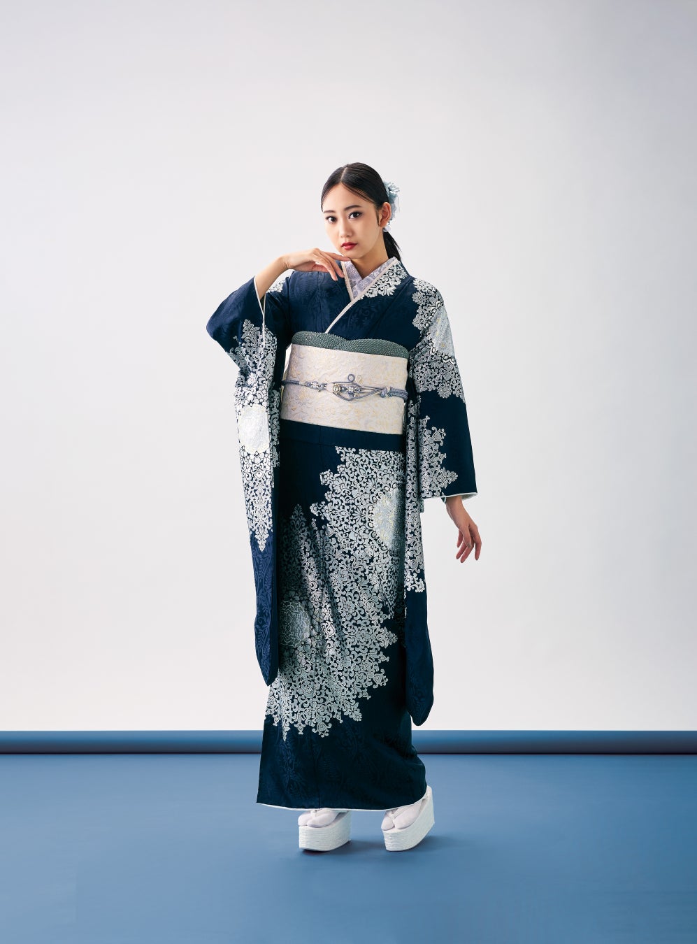 「絶対人と被りたくない！」「今でも地元のお友達と…」京都出身モデル、坂田琴音が成人式の思い出を語る