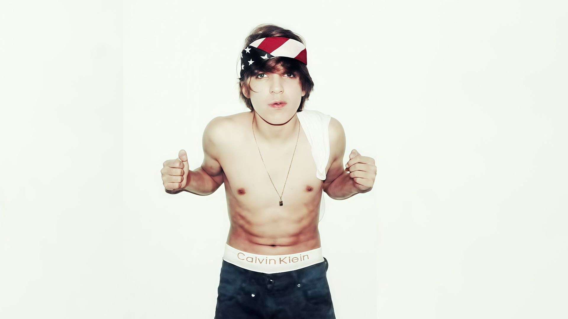 サン・ヴォン・コルッチ、日本で極秘プロジェクト始動 コピー