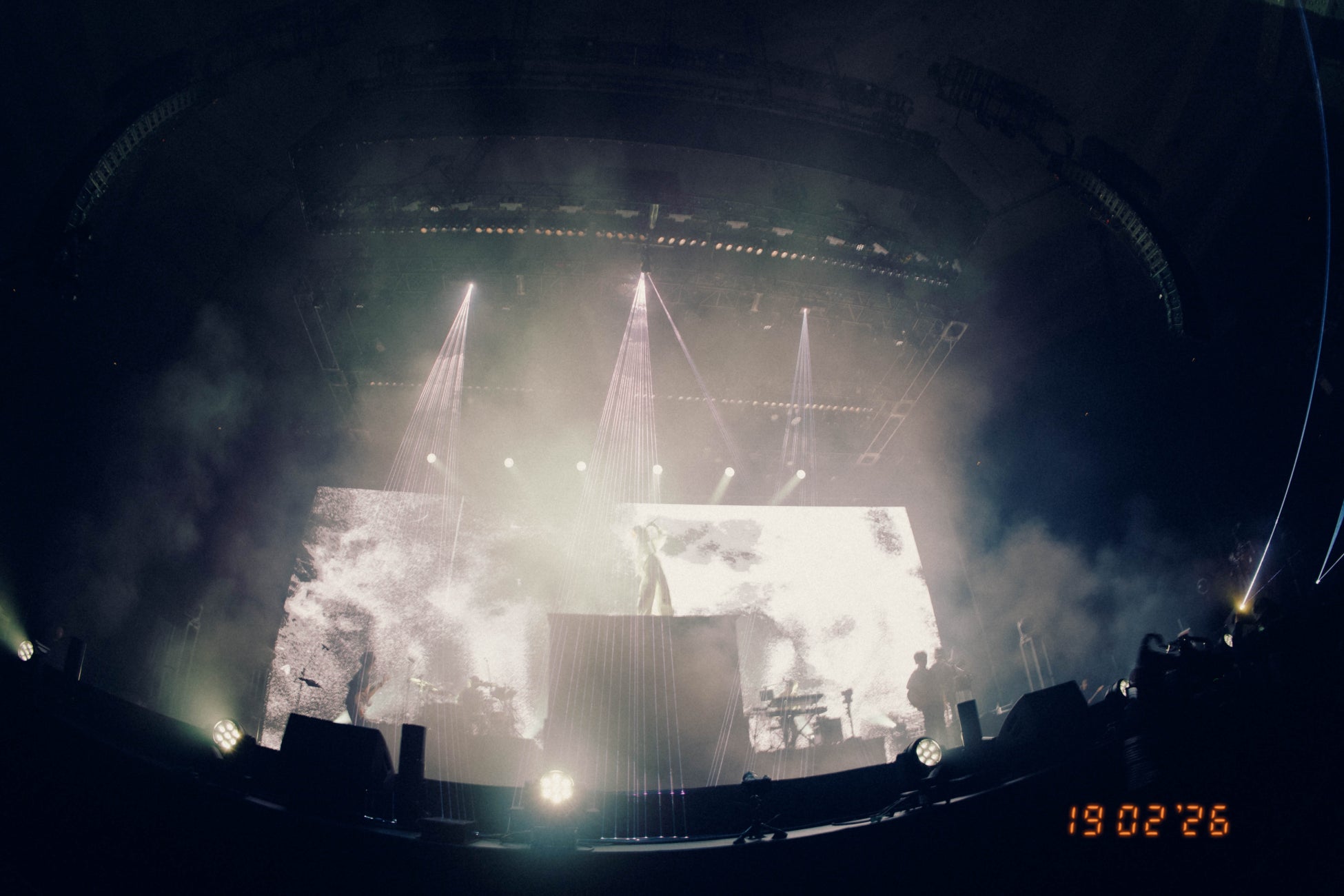 なとり、2月に開催した超満員の日本武道館公演より幕開けを飾った「セレナーデ」を最速でライブ映像プレミア公開！