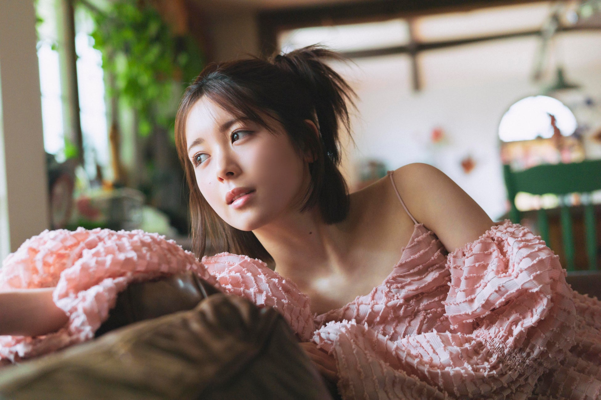 待望のボブヘア初グラビアで、あやめんが愛おしすぎる! 乃木坂46・筒井あやめが3月27日(金)発売「B.L.T.5月号」表紙＆巻頭に登場!