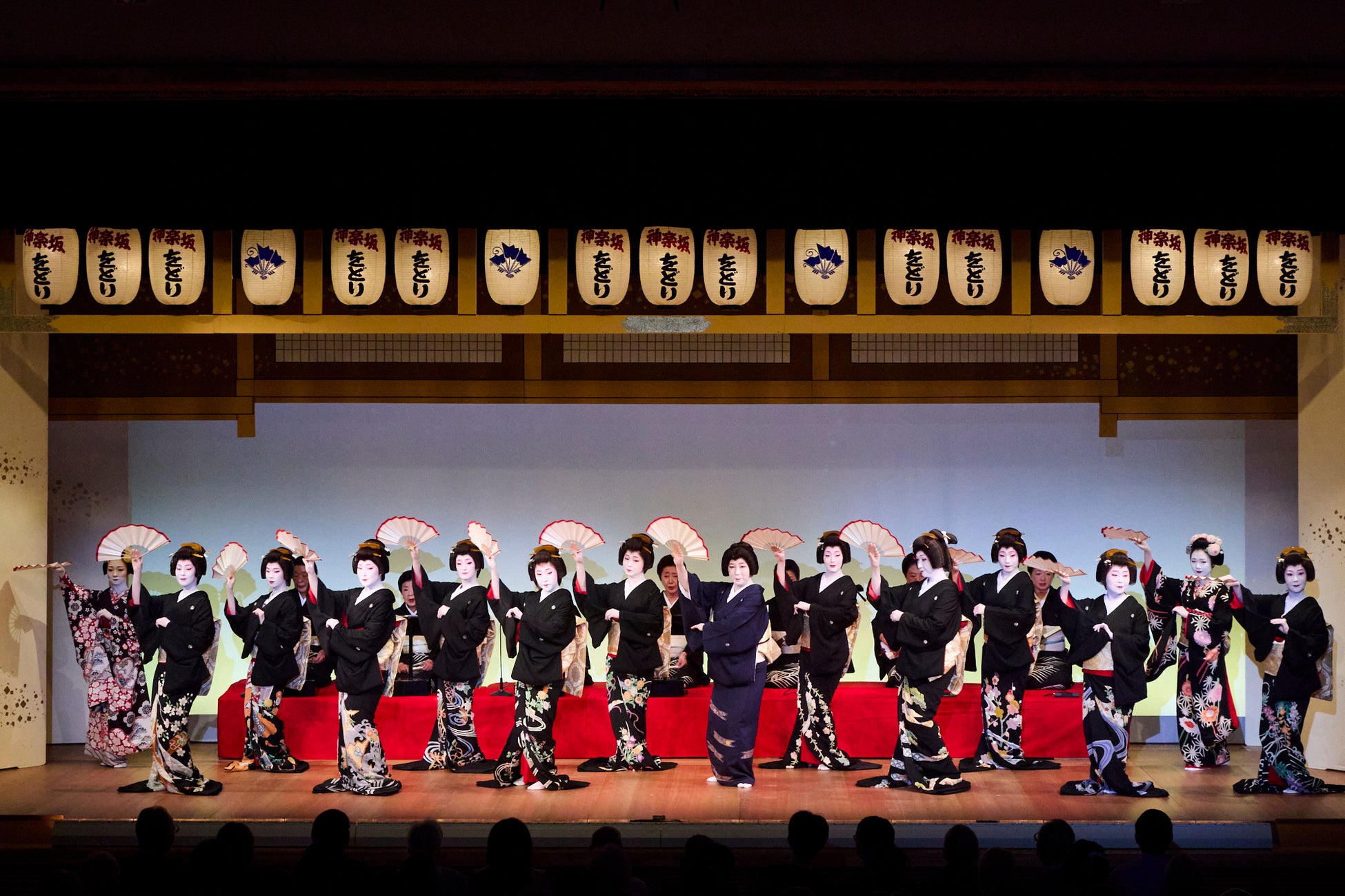 神楽坂の“粋”が、歌舞伎町で花開く。