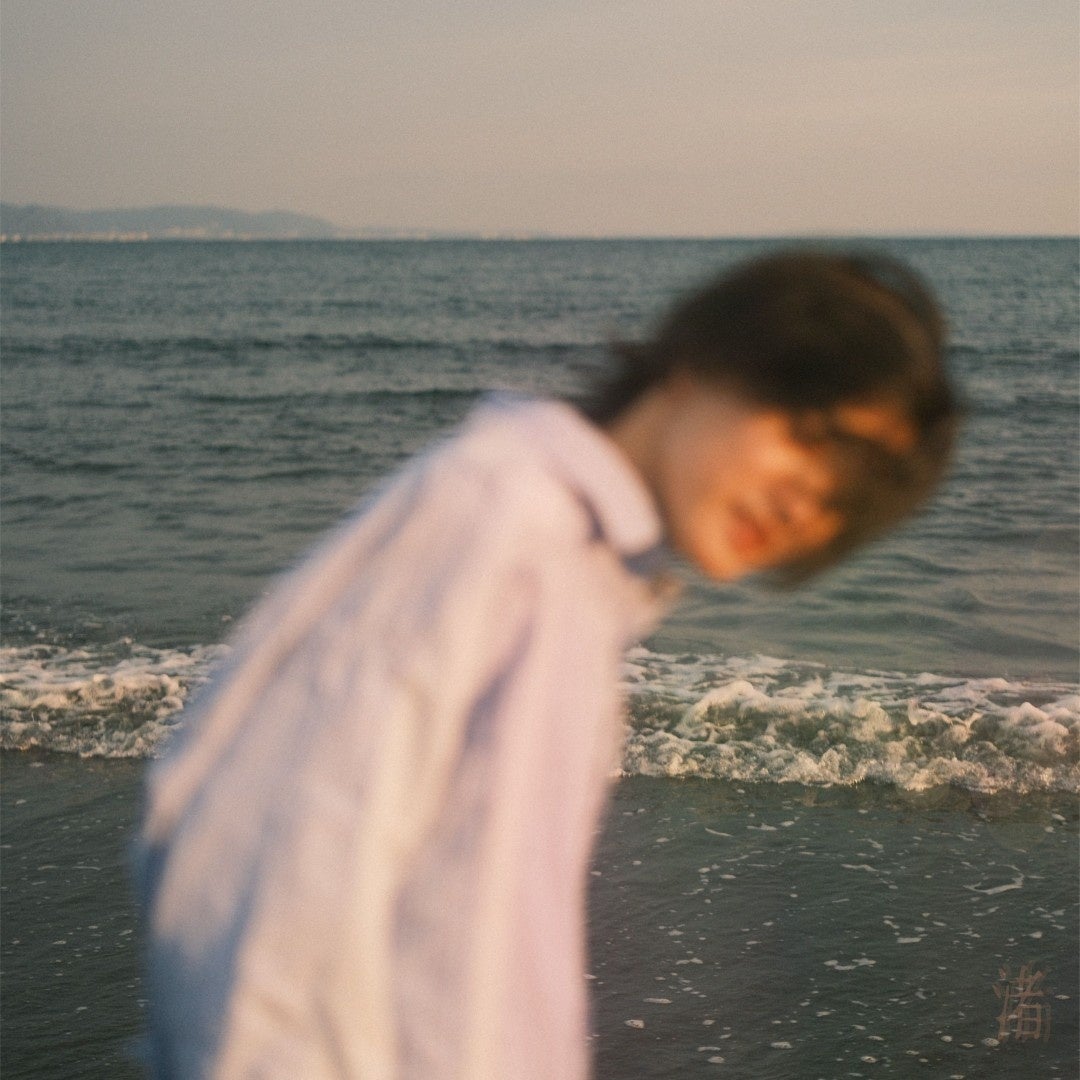 個性的ハイトーンボイスを持つシンガーソングライター：Hibari 新曲『渚』をリリース！