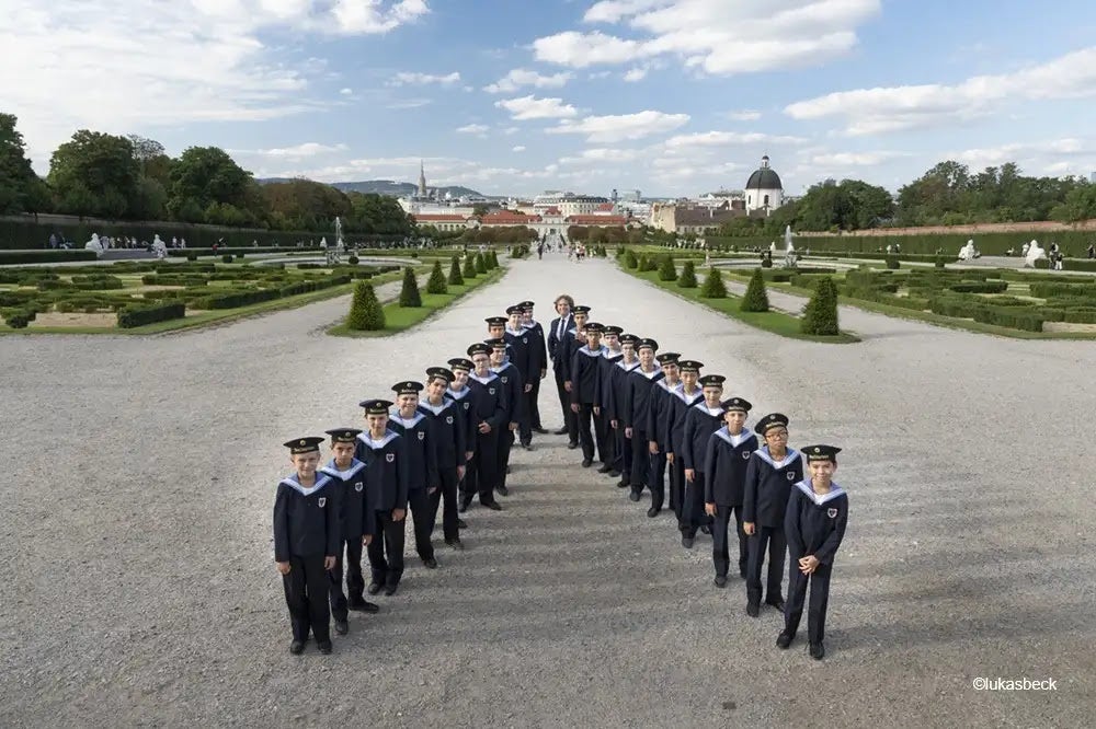 5億再生のロック革命児、ついに帰還——スウェーデン発SMASH INTO PIECES(スマッシュ・イントゥ・ピーシズ)、13年ぶりの来日公演決定!