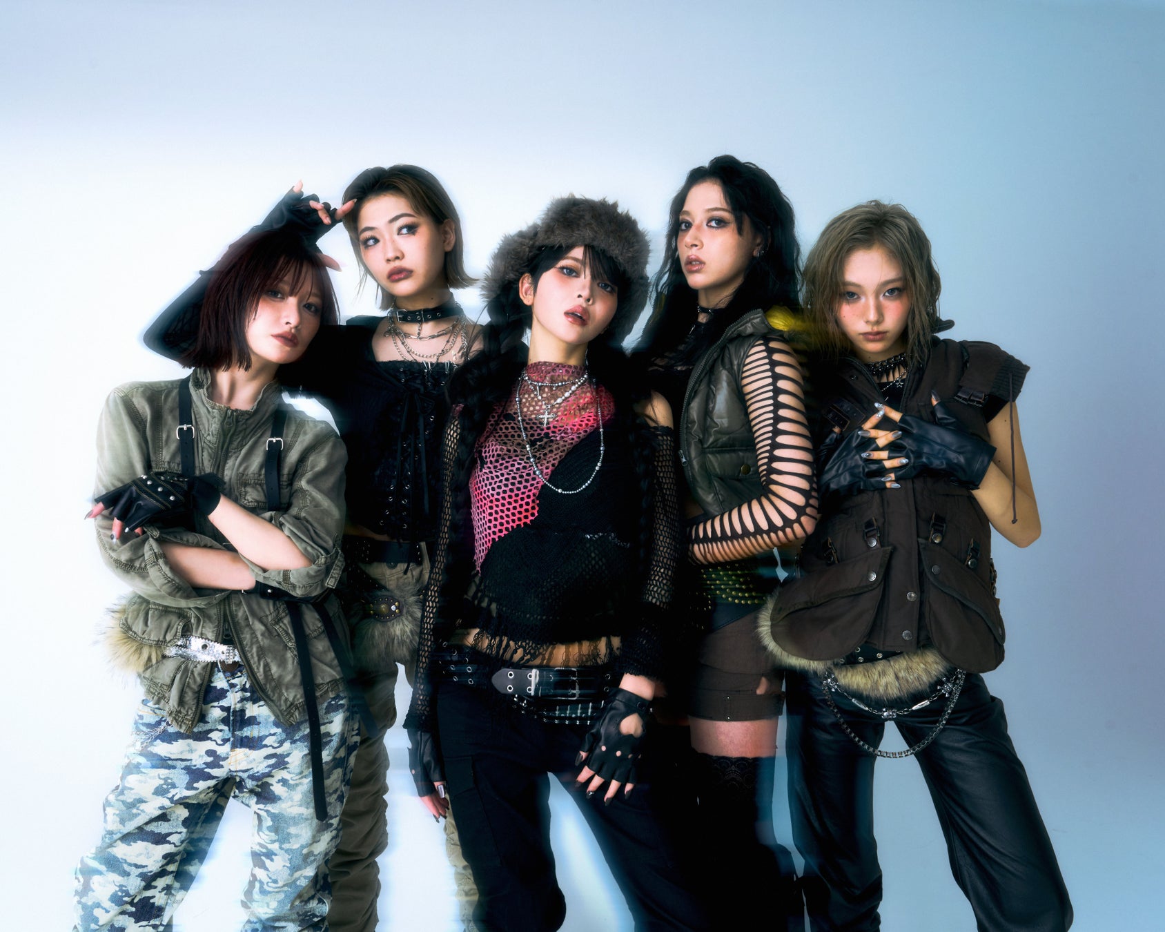 lit.link、反骨的表現を掲げるガールズユニット「VINII」を起用
