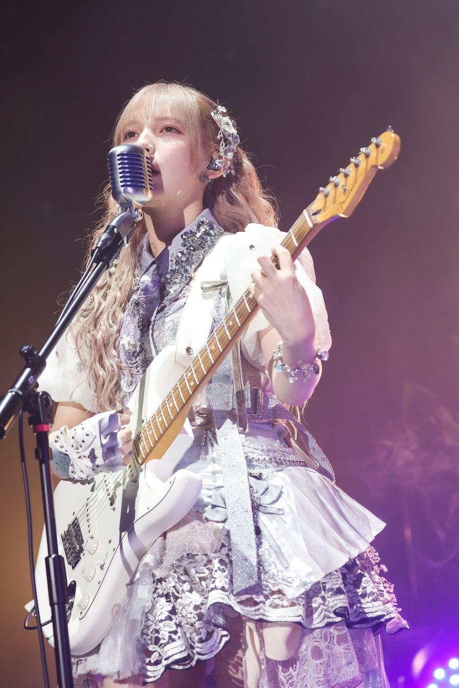 早瀬ノエルがシンガーとして初ソロワンマンライブを開催　超満員の会場で響かせた全身全霊の歌声