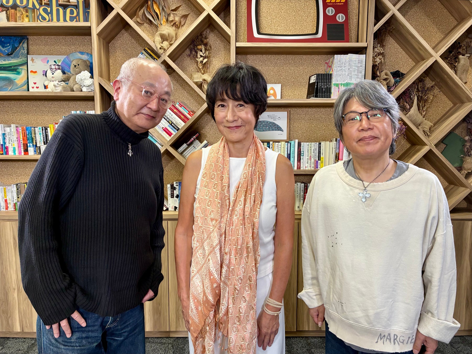 3人の高校時代からの絆、ここでしか聞けない貴重な楽曲エピソード…「う・ふ・ふ・ふ」ほか80年代シティポップを代表するEPO、その音楽を支えた清水信之・佐橋佳幸の特別対談を放送！
