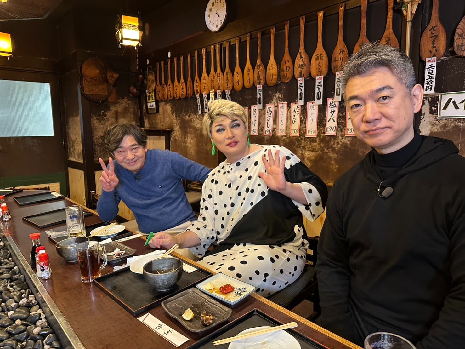 「52年恋人なし」ナジャが苦い恋バナ告白！超タイプの出前男子に“センサー発動”も…まさかの結末に黒田&橋下が大爆笑！大阪・天保山でおっさんぽ