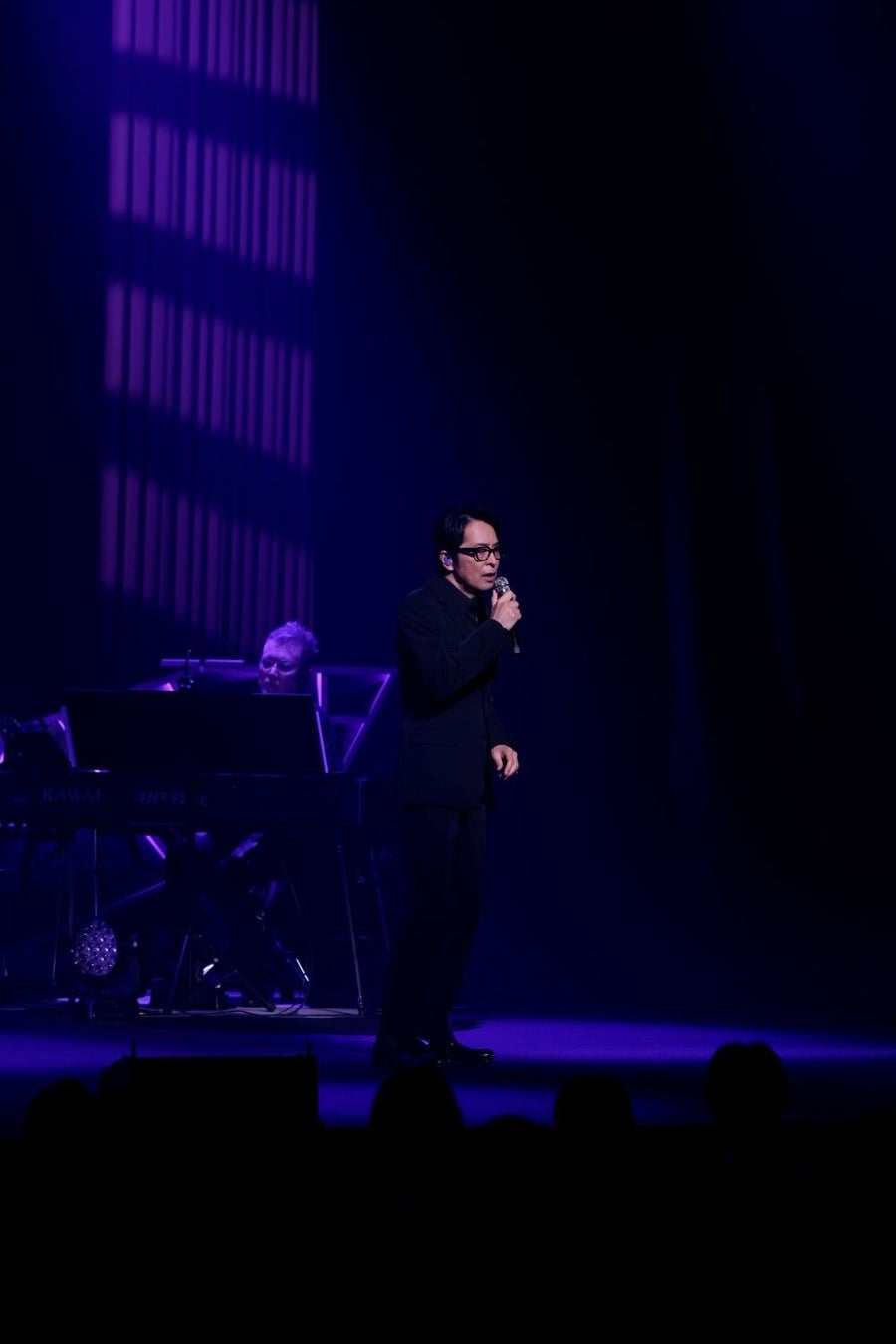 德永英明　デビュー40周年記念ツアー「COVERS & BEST」がスタート！26年ツアー後半スケジュールを発表25年ツアーのライブCD＆Blu-rayのリリースも決定！