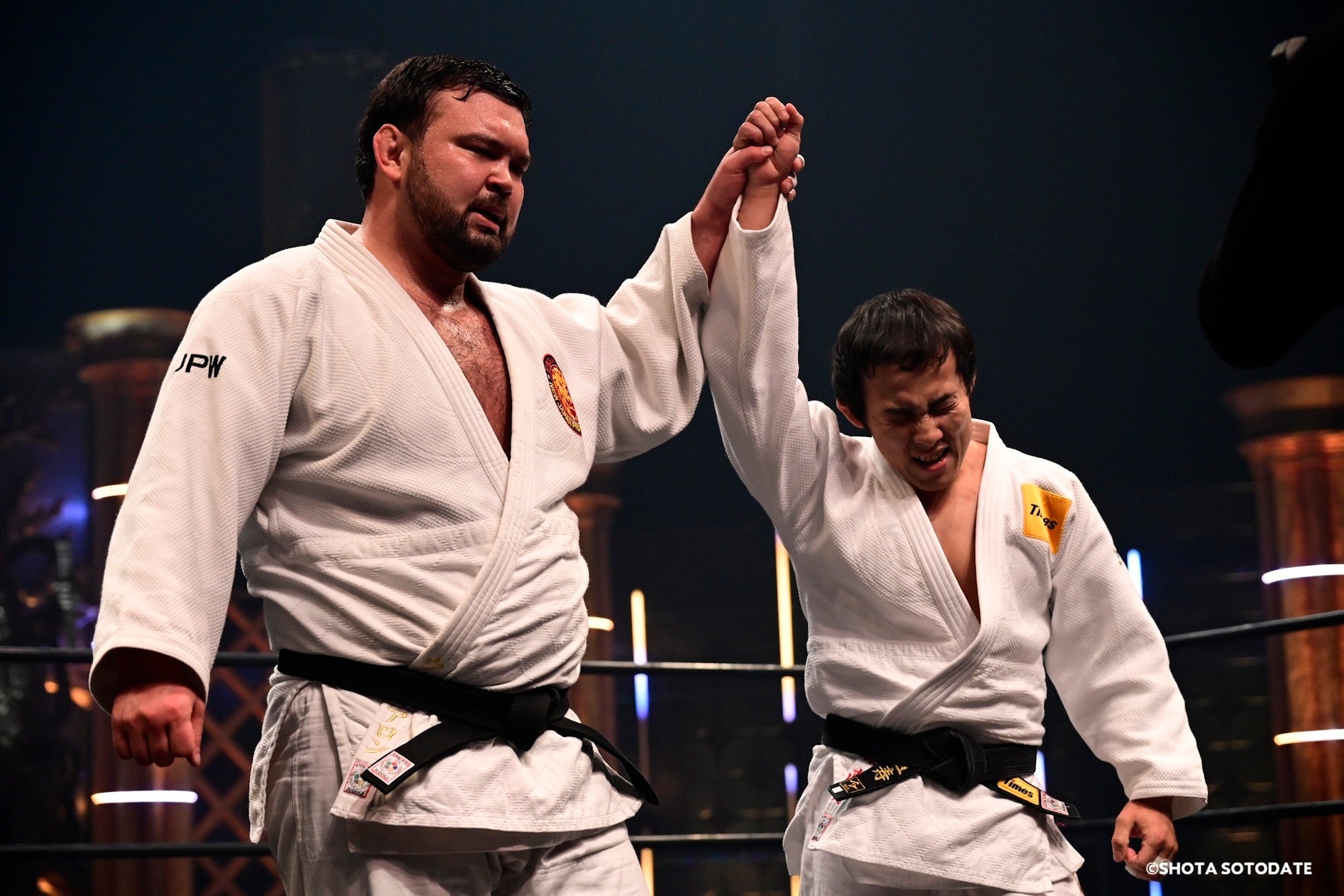 「ABEMA」開局10周年記念特別番組『30時間限界突破フェス』、グランドオープニングを20拠点で同時放送した初日に番組関連動画の総再生数が早くも3000万を突破！