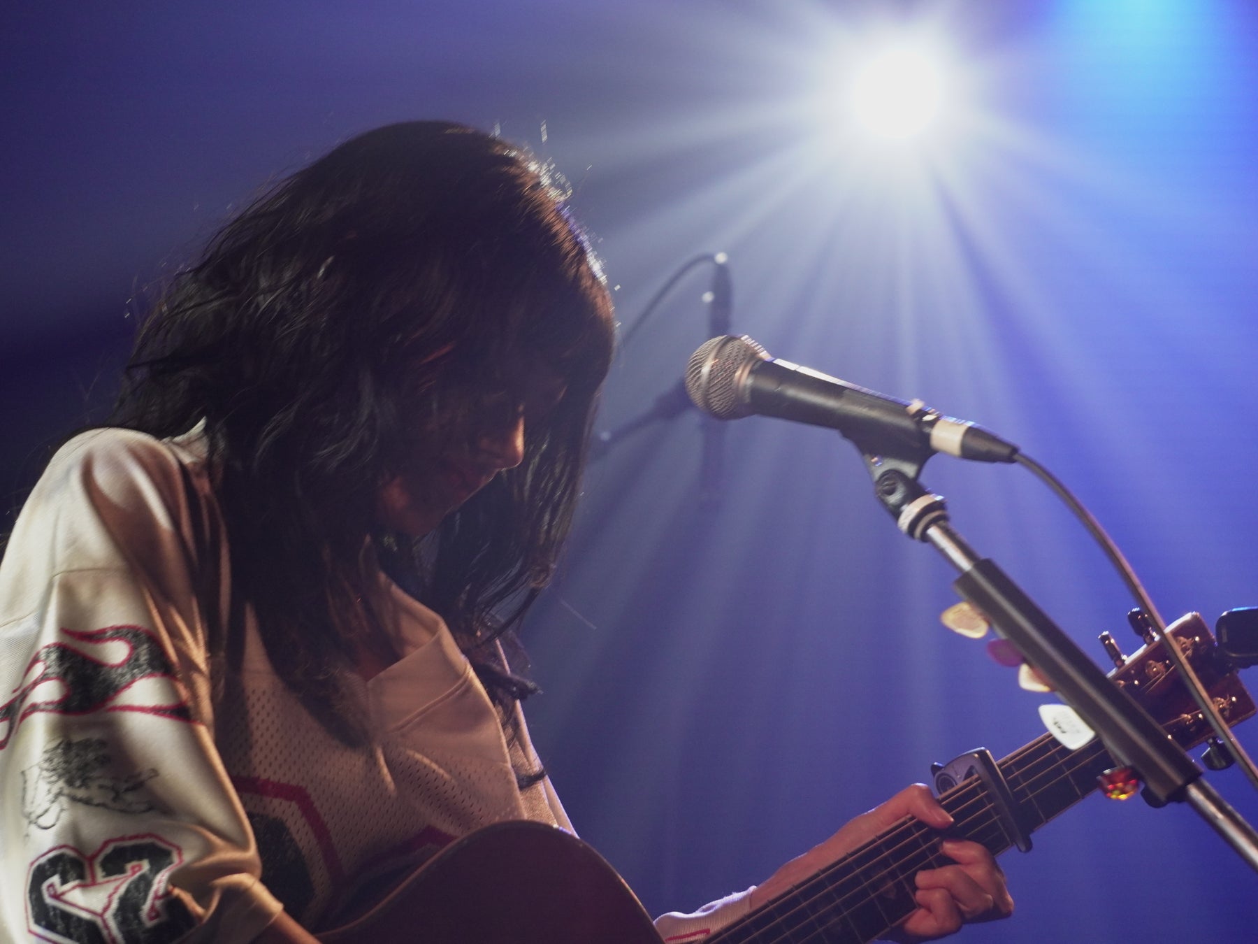 【ライブレポート】 迷いを歌う、その強さ — ラナメリサがステージで示した現在地