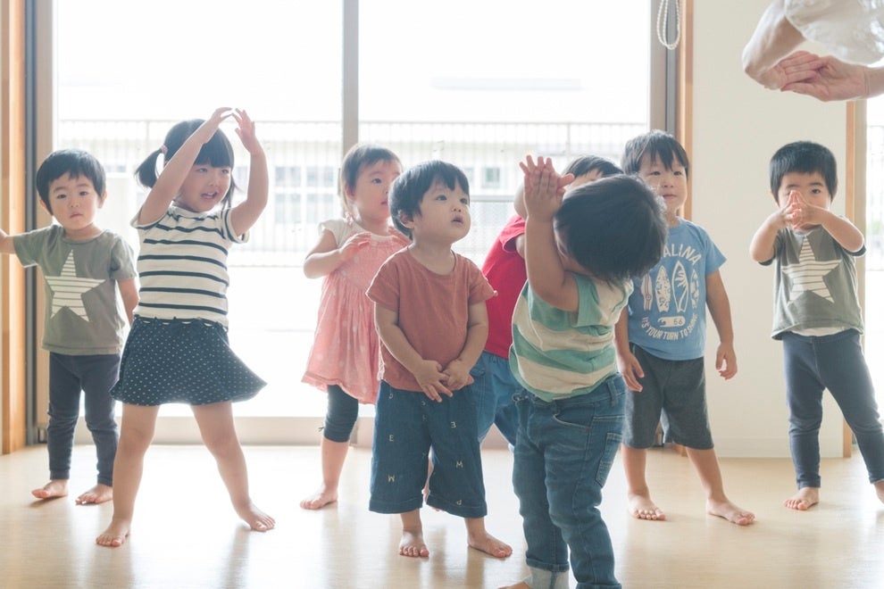 “本物の音楽体験”を届けるヤマハの音楽プログラム「おと♪はぐ」 全国の幼稚園・保育園で導入が加速