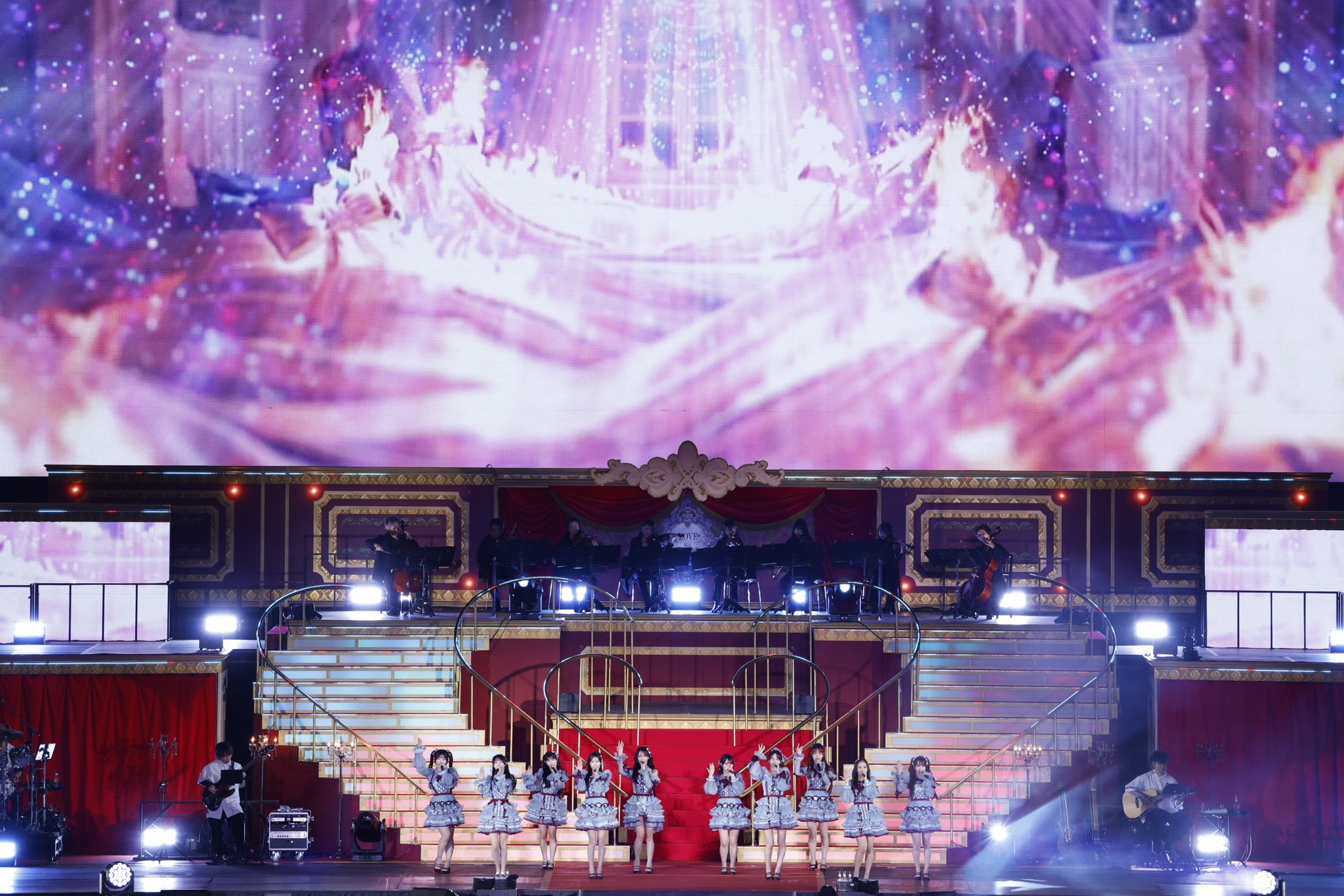 ＝LOVE　結成8周年を記念し、＝LOVE 8周年ツアー「＝LOVE 8th ANNIVERSARY PREMIUM TOUR」FINAL in 横浜スタジアムを開催！！2日間で約7万人を動員！