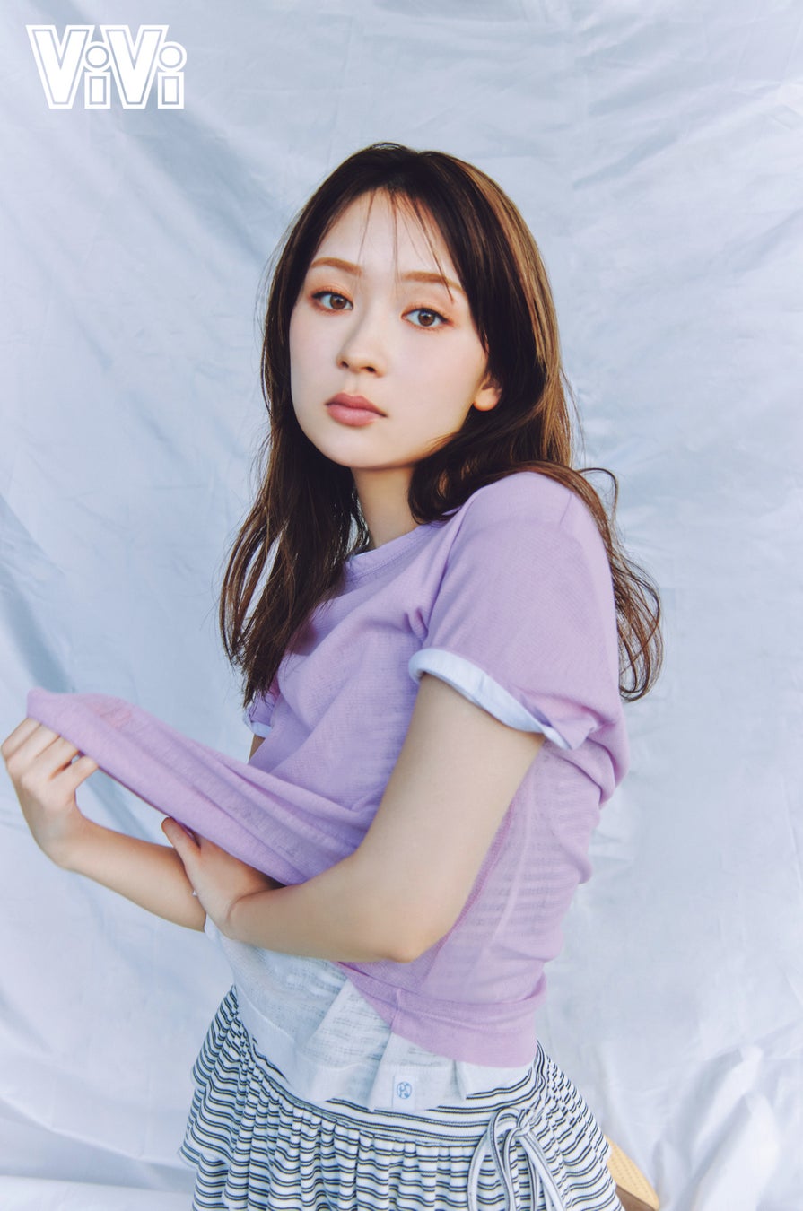 ViVi注目の７組のガールズがTシャツを着こなし勢揃い！誰とお揃いにする？　サイン入りアイテムプレゼントも♡