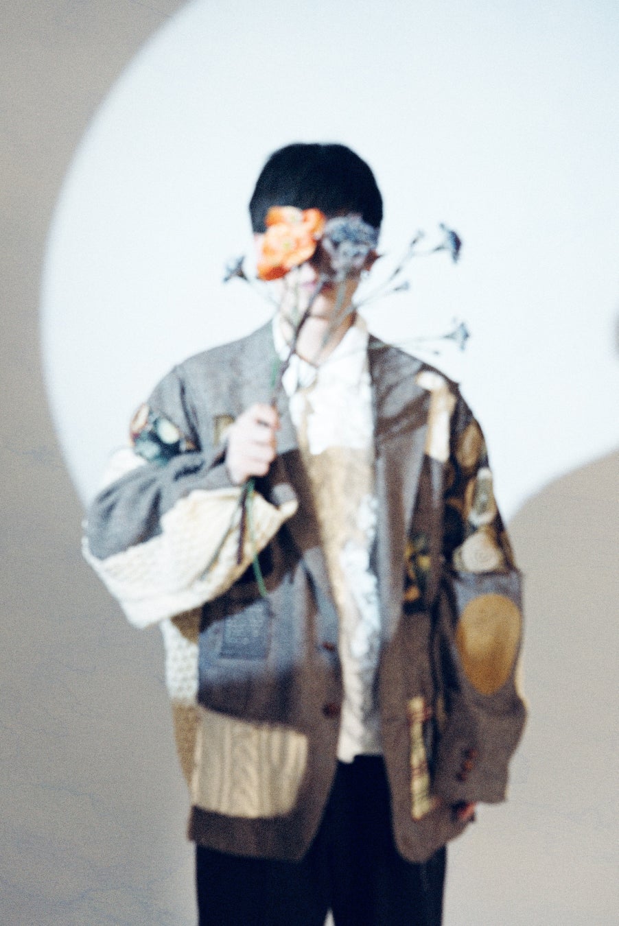 タノウエマモル(momo)の新プロジェクト「hanare」、1st EP『Trip in Theater』をリリース。