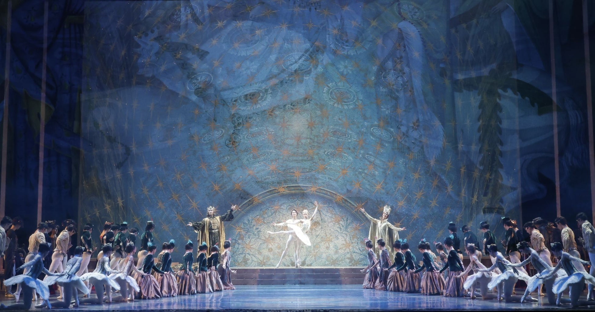 プティパ最後の傑作 『ライモンダ』が 新国立劇場で開幕！