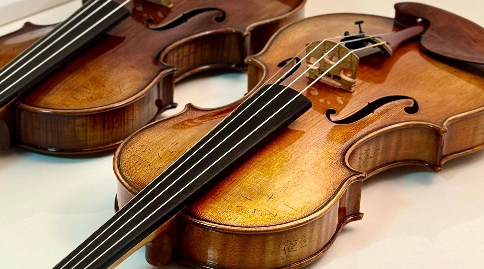 マカオバイオリン LFJストリングスExpo出展　倍音研究に基づくストラディバリの音色解析から生まれたバイオリンを体験