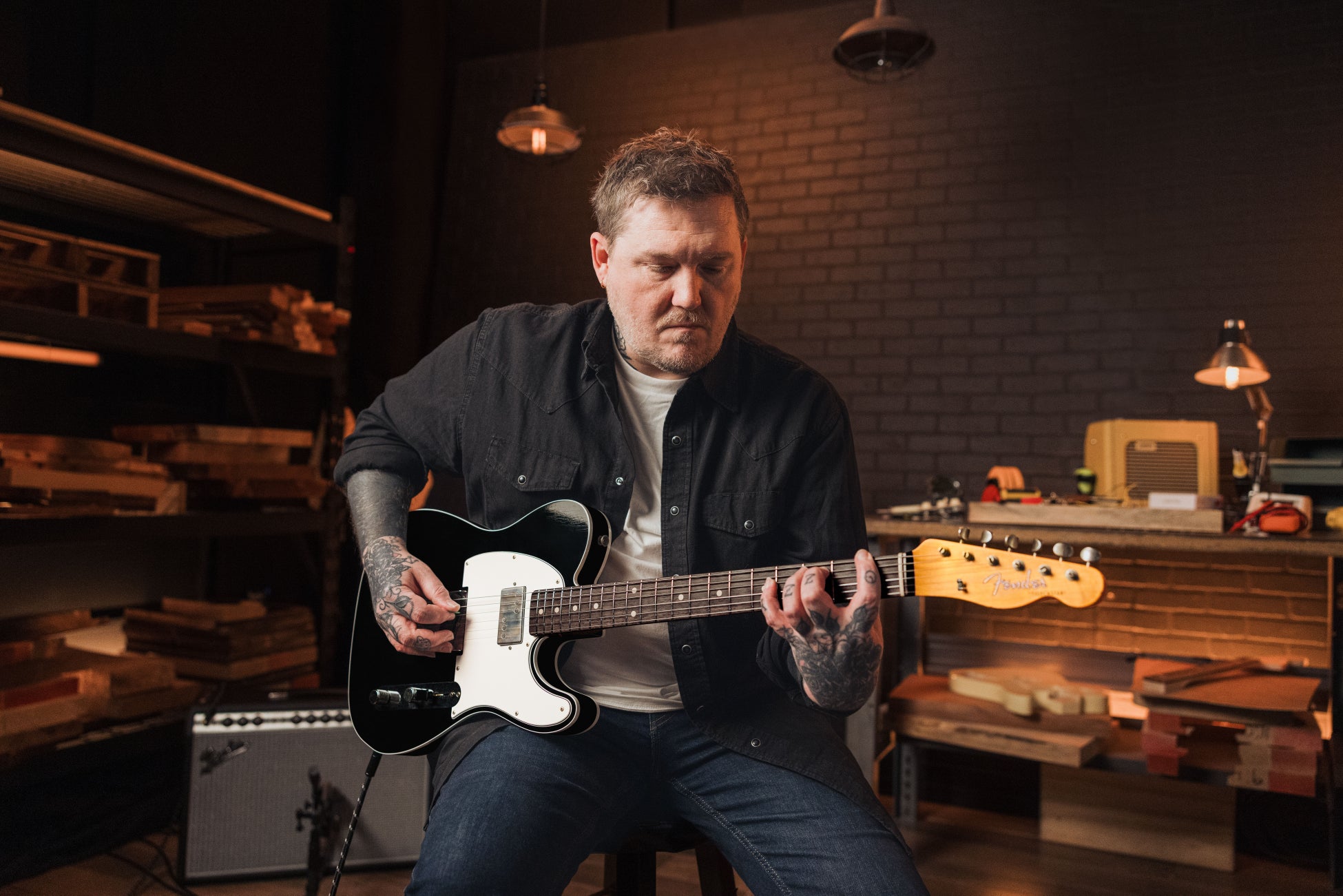 Fender Custom Shopブライアン・ファロン最愛のテレキャスターを再現した『Limited Edition Brian Fallon ’59 Telecaster® Custom』を発表