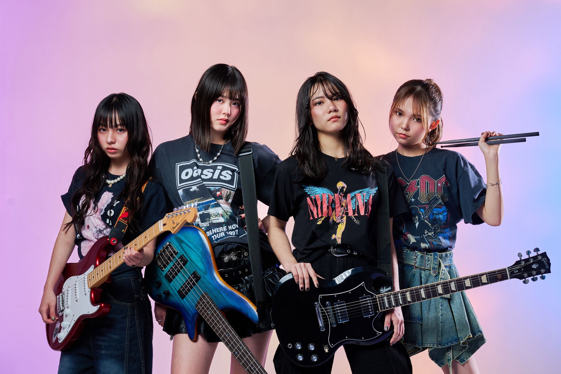 沖縄発の歌って踊れる女子高生バンドE’sekai 1st SG「異世界」本日配信リリース！
