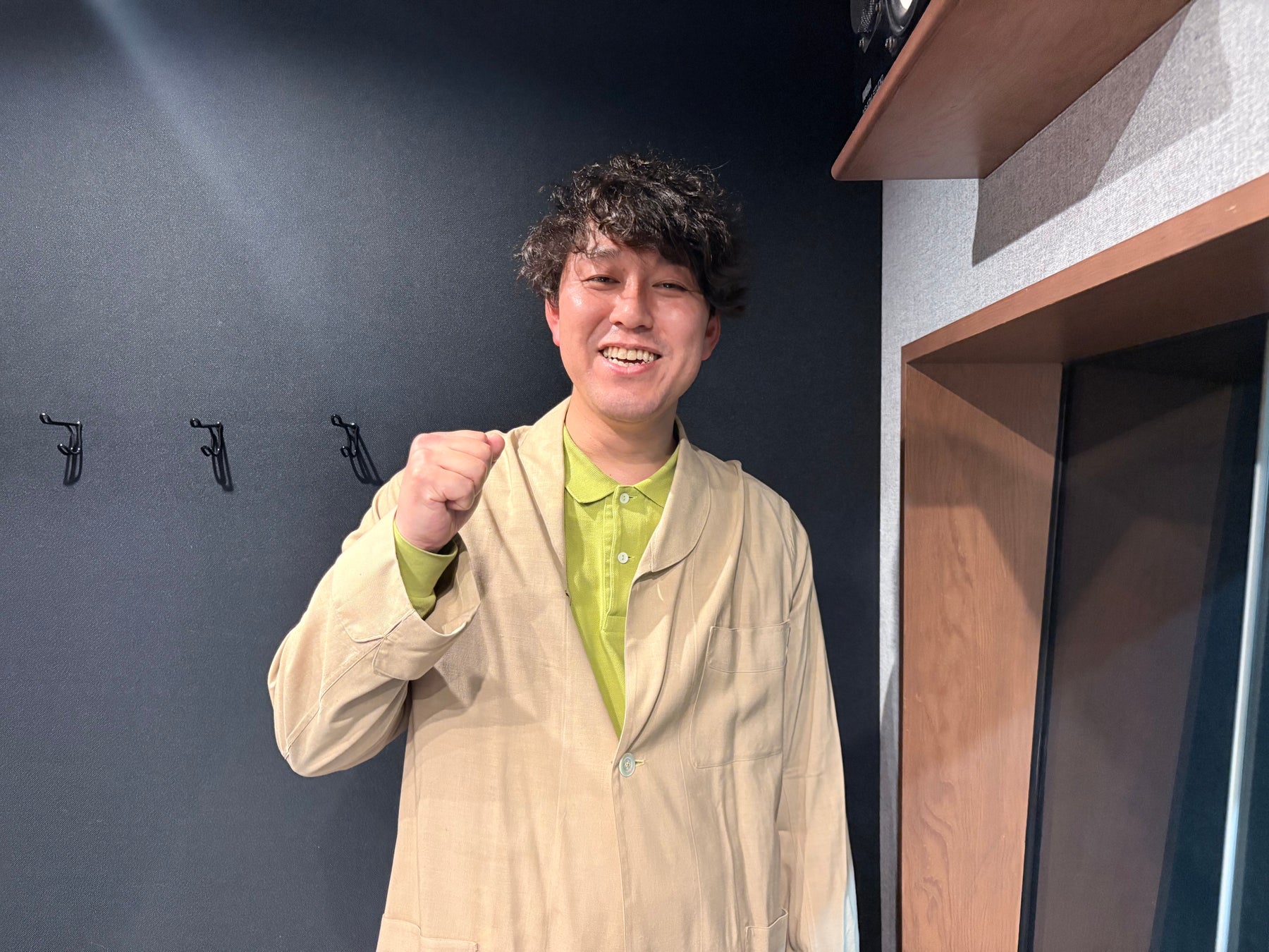 お笑い芸人がセレクターを務める音楽番組「MUSIC LAUGH MIX」5月はオズワルド・畠中悠が登場！