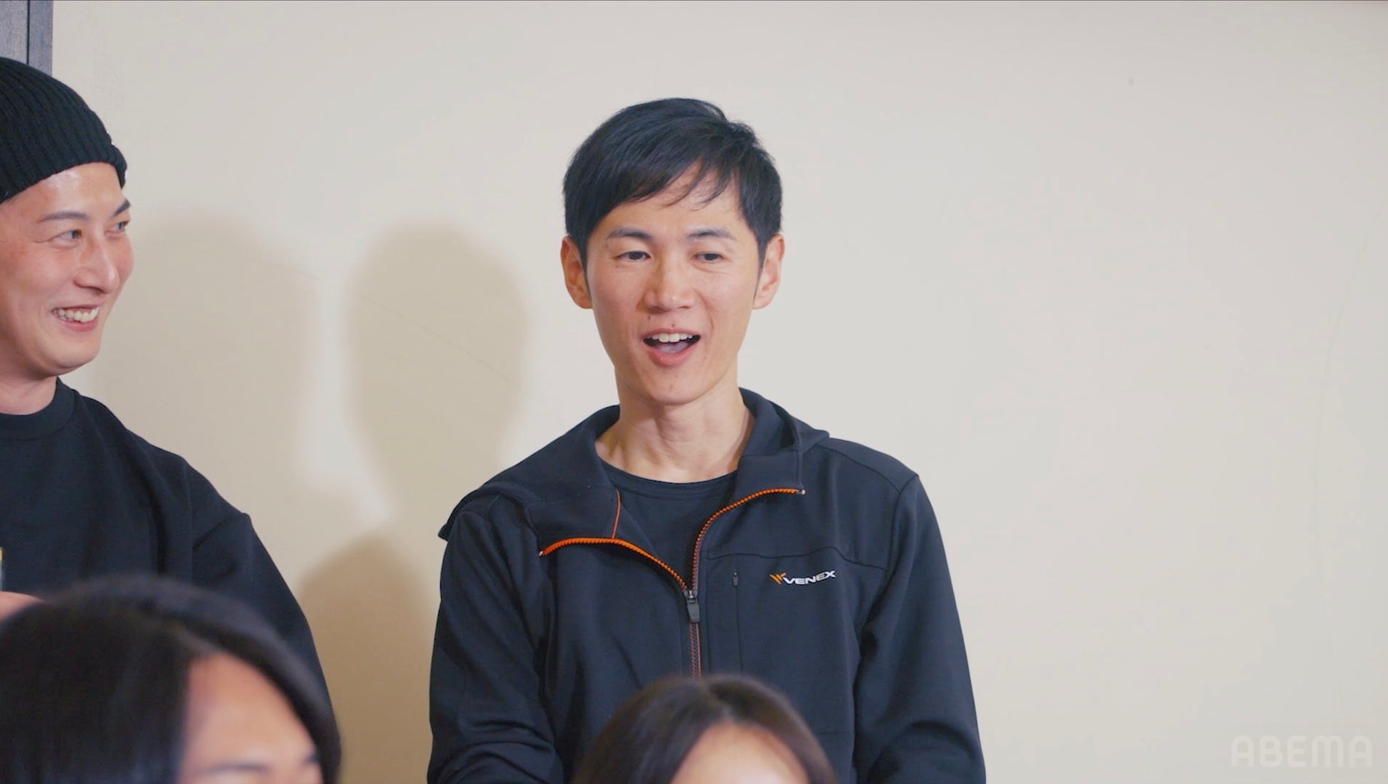 「決めた！しんじさん」途中離脱の市議会議員・いずみが石丸伸二を意外な形で2ショット指名！感情が溢れ出し涙も…リハビリ生活最終夜に、それぞれの想いが交錯｜『恋愛病院』#5