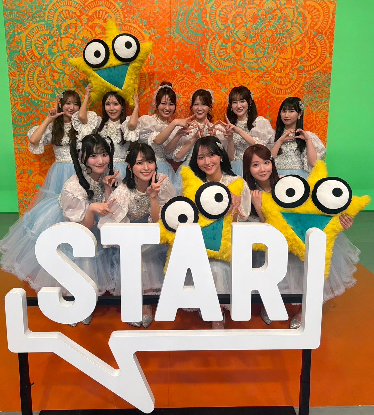 ＝LOVE　フジテレビ系「STAR」に生出演し、新曲『お姫様の作り方』と『劇薬中毒』をスペシャルメドレーで生歌唱！！齋藤樹愛羅がセンターを務める、新曲『お姫様の作り方』を地上波にて初披露！！