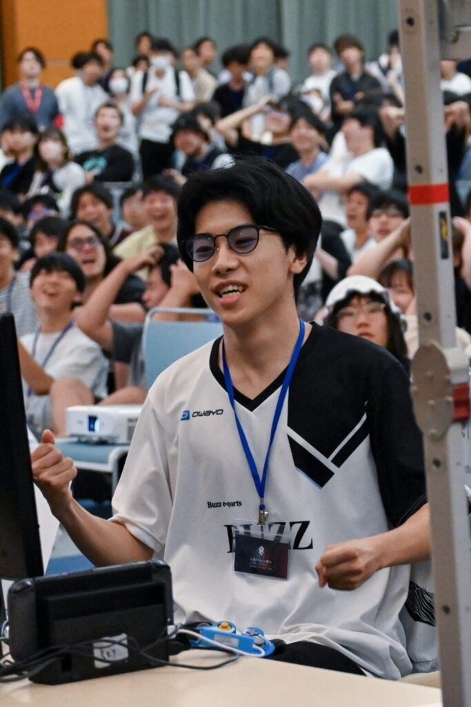 【BUZZ e-sports】スマブラ国内最大級大会「篝火」出場！“最強で憧れられるチーム”を目指して。現チーム体制を紹介
