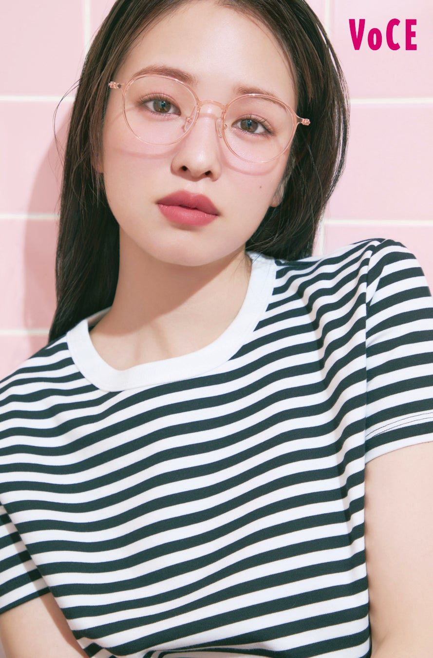 VOCE初登場！　横田真悠さんと見つけたTシャツのサマーリップの正解コーデ　VOCE7月号は5月21日(木)発売！