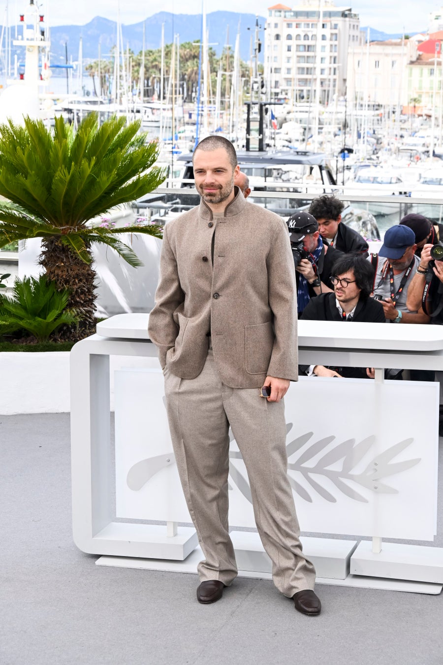 【ロロ・ピアーナ】 セバスチャン・スタンほか、セレブリティがロロ・ピアーナを着用