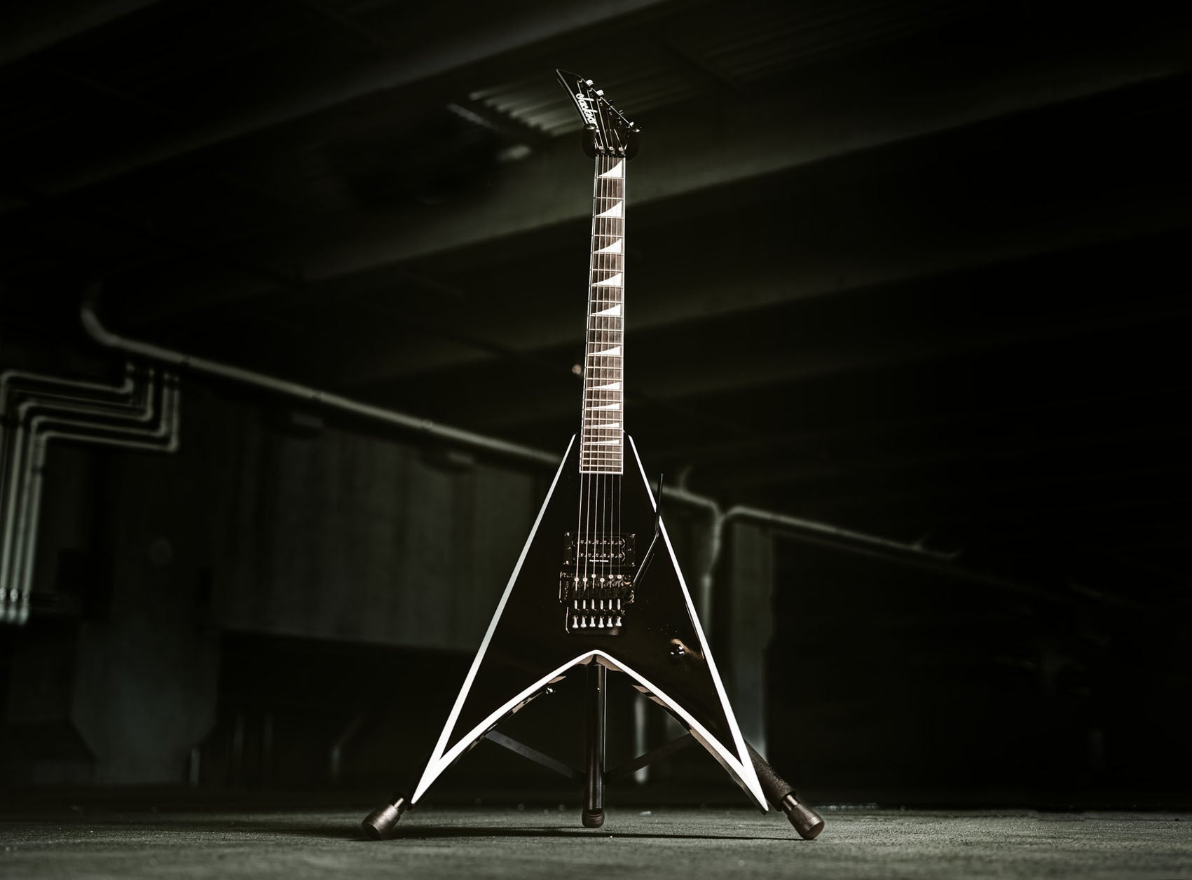 【Jackson】Limp Bizkitの先駆的なギタリスト、ウェス・ボーランド初のシグネイチャーモデル『Pro Series Signature Wes Borland King V™ KV』を発表