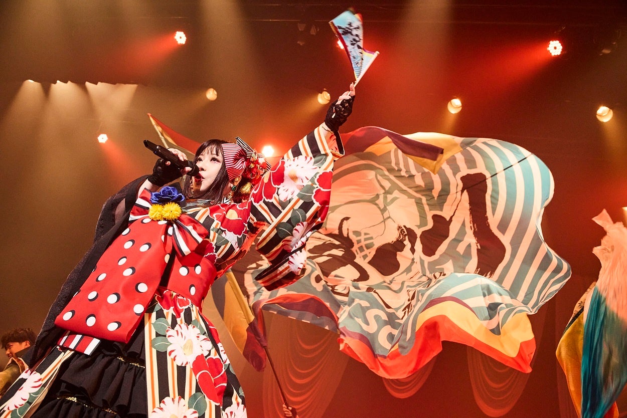 【ライブレポート】鈴華ゆう子１０ｔｈ　Ａｎｎｉｖｅｒｓａｒｙ　Ｌｉｖｅ華まつり～十年大祝宴～
