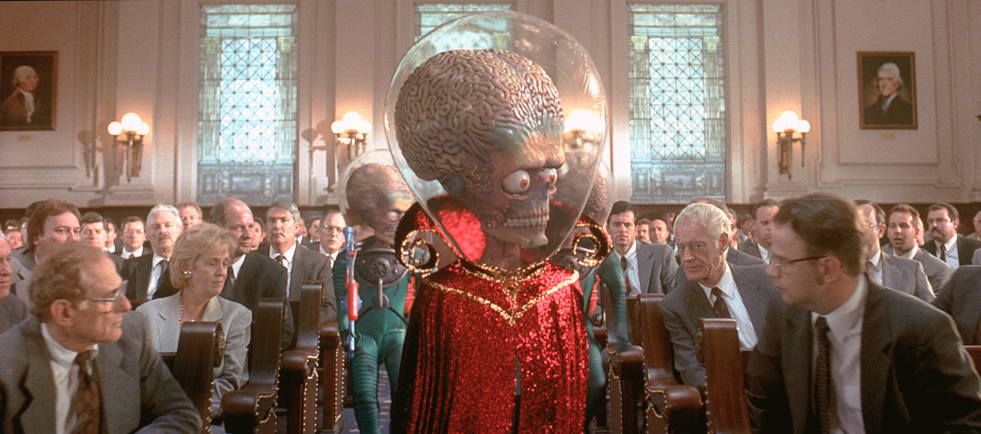 未知との遭遇を―。6月24日は「UFO記念日」宇宙人やUFOが登場するSF映画6作品をムービープラスにて特集放送！