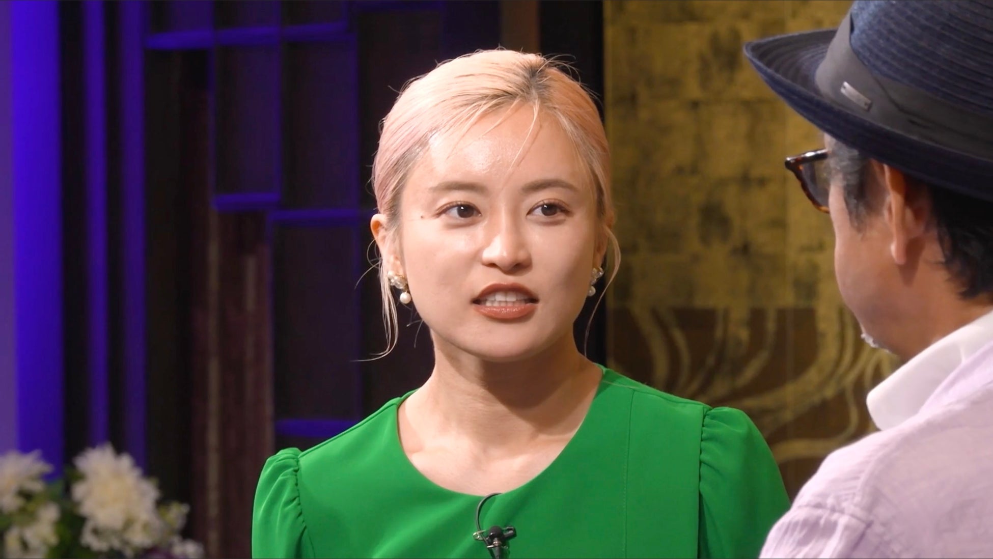 「テレビ局に行けばいろいろ頂戴できた」やくみつるの“収集癖”に小島瑠璃子もドン引き「まずいことやってるなって気持ちはあるんですか？」　やくみつるの超激レア「珍品コレクション」に衝撃査定…！