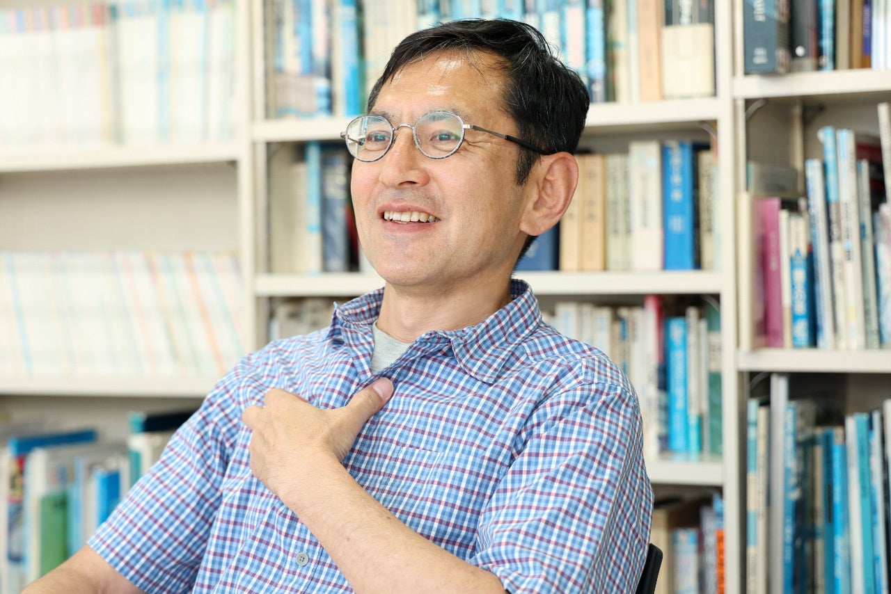 【新サブスク「新潮QUE」】宮崎吾朗氏が「本音で語る60分」インタビューを配信中！