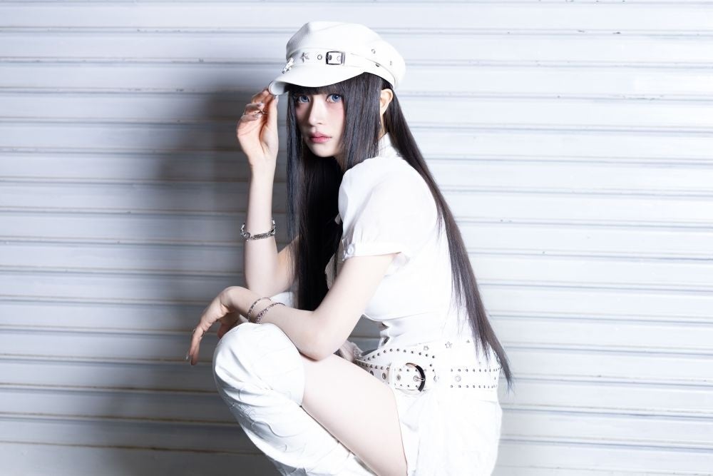 人気声優・小林千晃のデビュー10周年記念写真集から新たな先行カット解禁！ 発売記念イベントでの「ボイスメッセージ録音会」の詳細も決定