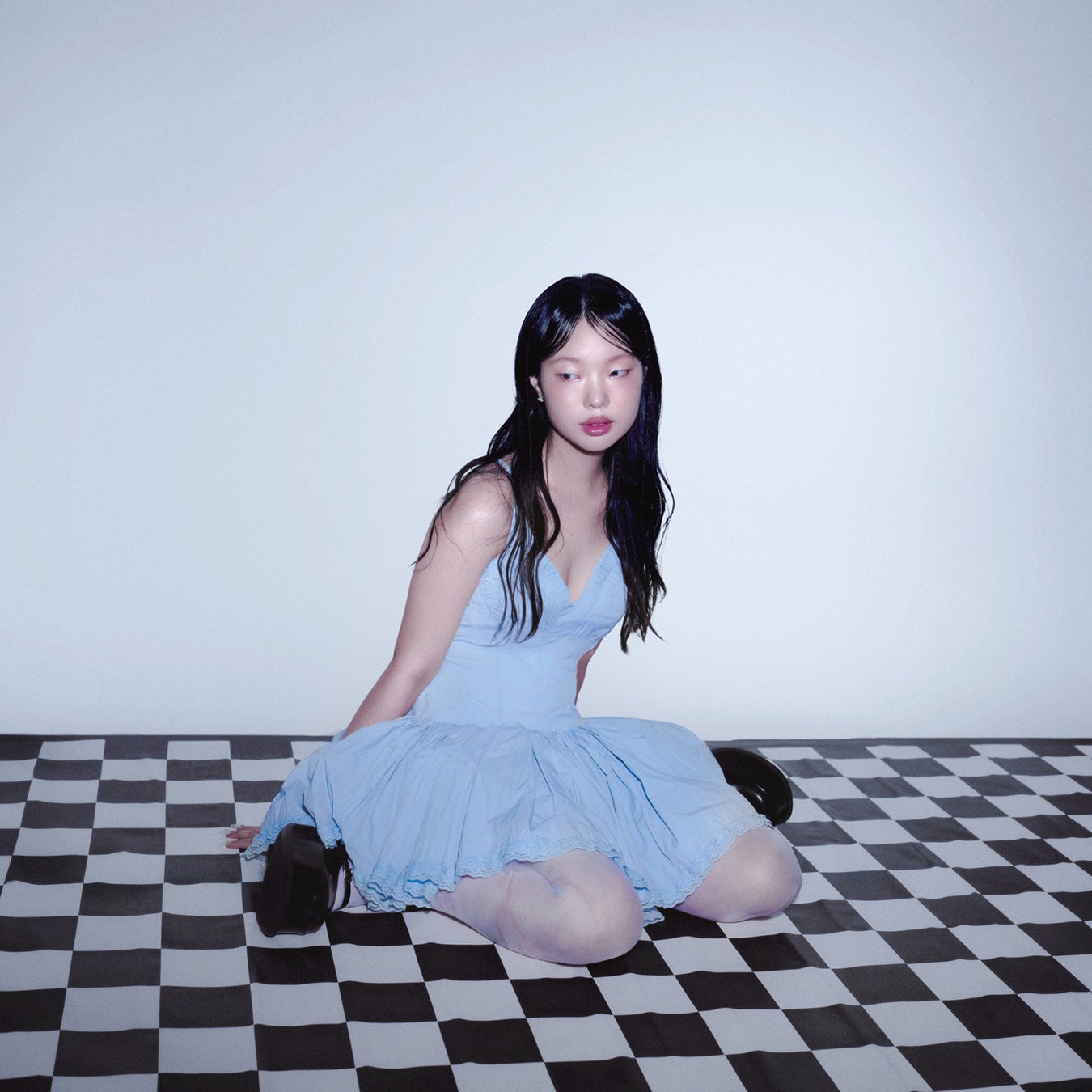 恋は魔法か、それとも迷路か――Z世代の恋愛詩人、Regina Song（レジーナ・ソング）がセカンド・アルバム『everland』で描く青春のリアル