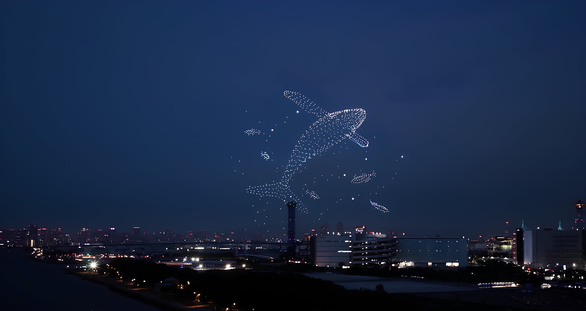 約15,000人が来場した「OSAKA BAY SKYLUMINA」 レッドクリフによる延べ2,000機のドローンショーが舞洲の夜空を彩る