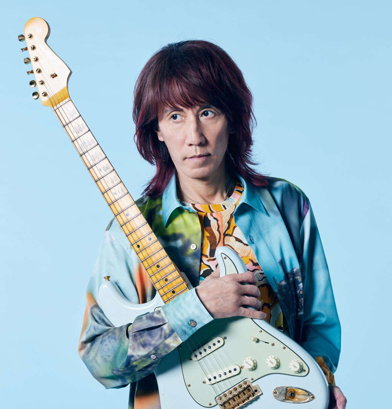 ＜角松敏生 45th Anniversary WOWOW Special＞角松敏生のデビュー45周年を記念して行われた横浜アリーナ公演の模様を3部に分けて8月からWOWOWで独占放送・配信！