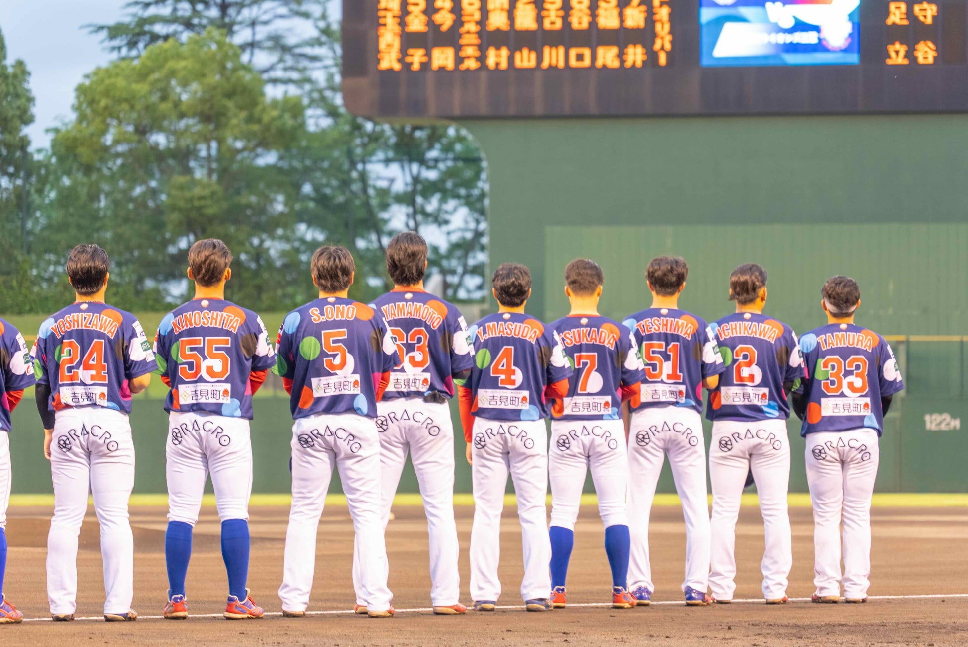 推しに合わせて色も選べる！人気の「KEIYOデジタル缶バッジ」に新色のパープル・ホワイト・ブラックが仲間入り！