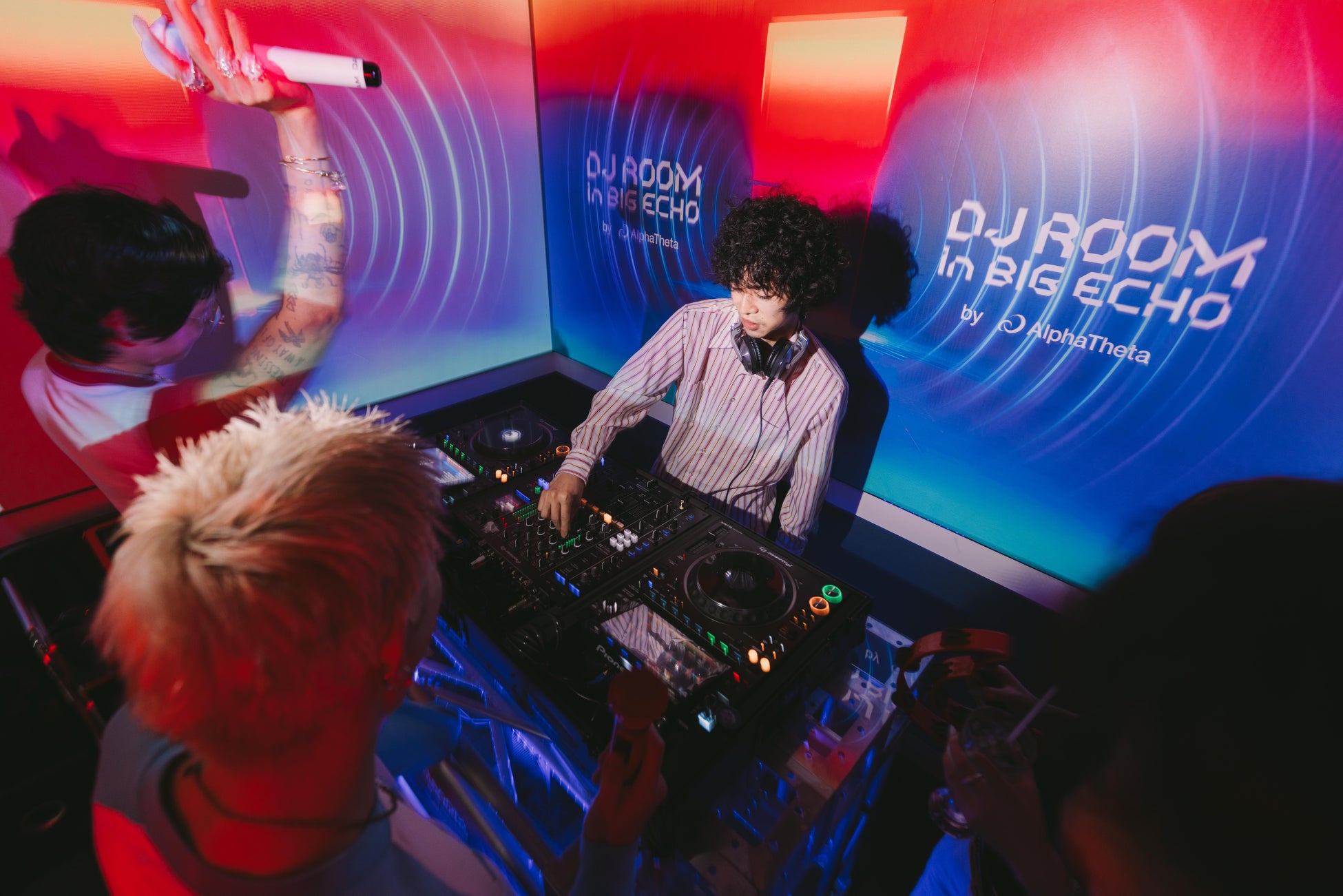 日常のカラオケ空間で本格DJ体験！DJ ROOM in BIG ECHO by AlphaThetaがビッグエコー練馬店に登場