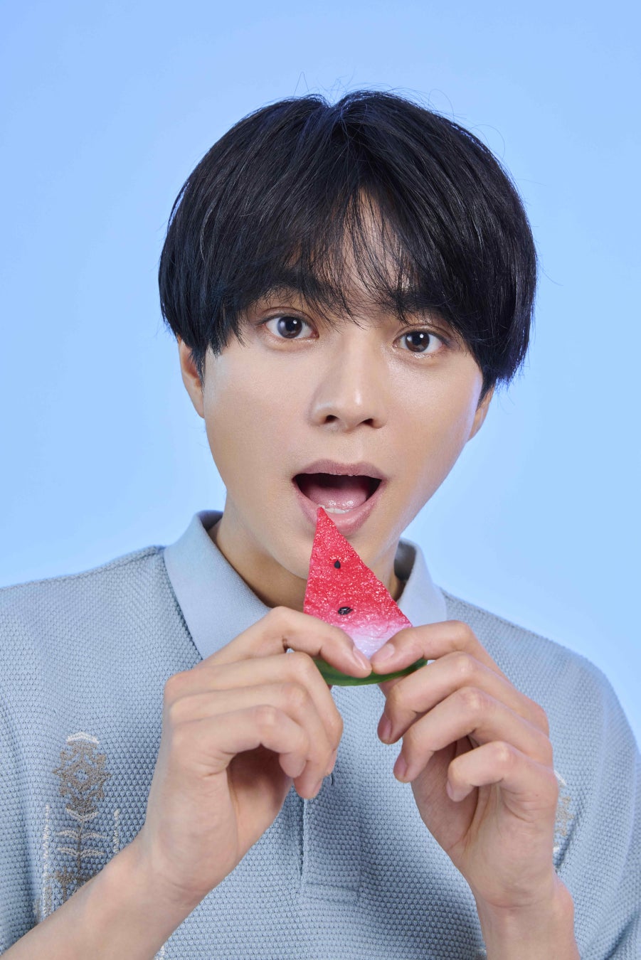佐藤勝利と原菜乃華 が「ちゃお」に登場！　夏の思い出トーク＆爽やか撮り下ろし