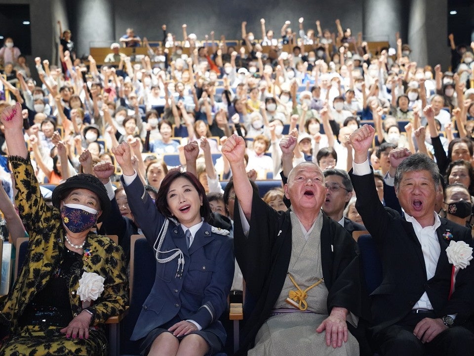 宮本美季率いるジャズバンド“miki et nana”、デビュー・アルバム『THE BEGINNING』発売決定。さらにティザー&コメント映像が公開