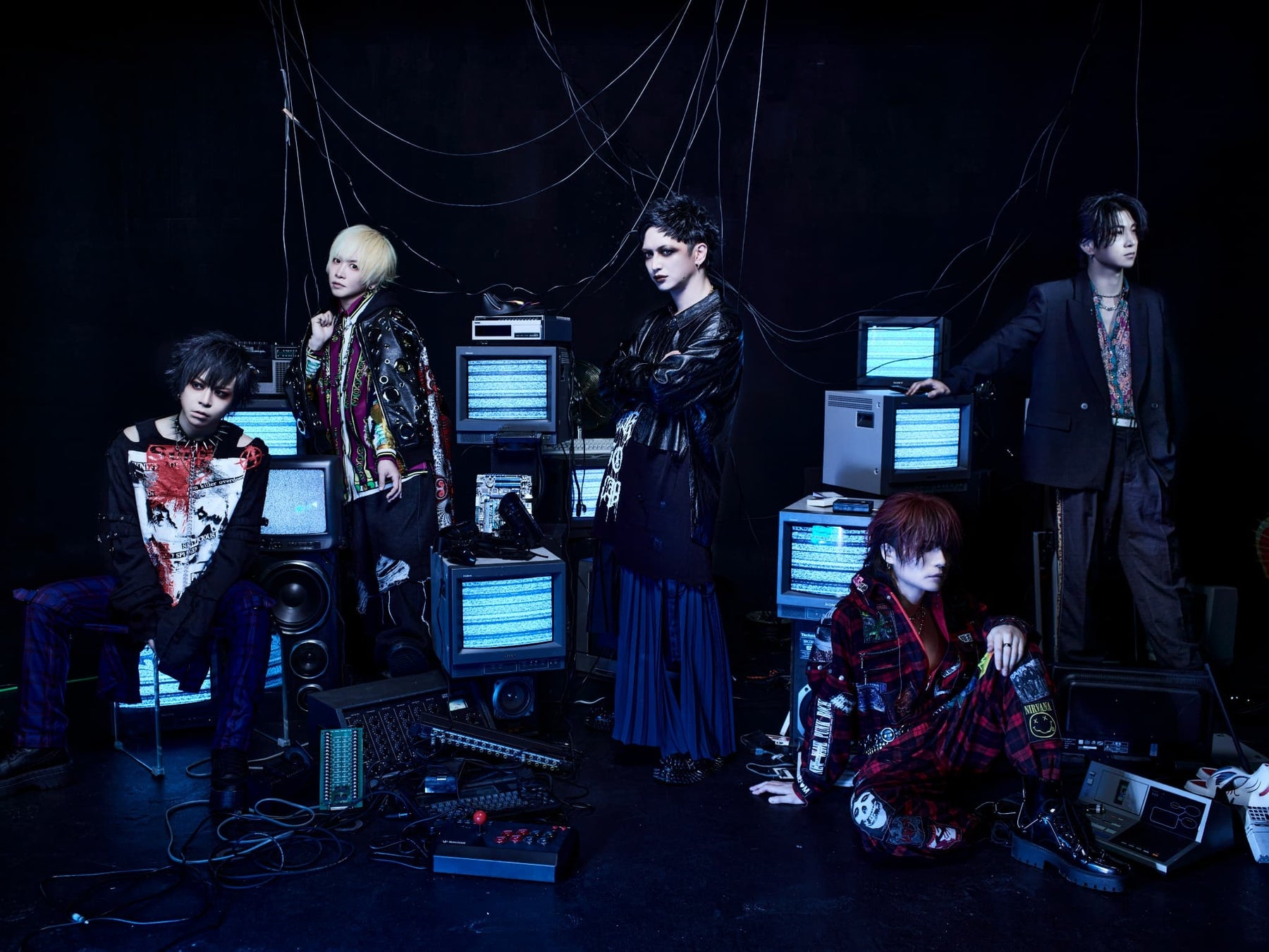 【BugLug】メンバー全員出演！「バグの日」8月9日(日)18時より、ニコニコ生放送でバグサミ開催記念特番を生放送！出演バンドが”おともだち”として続々登場
