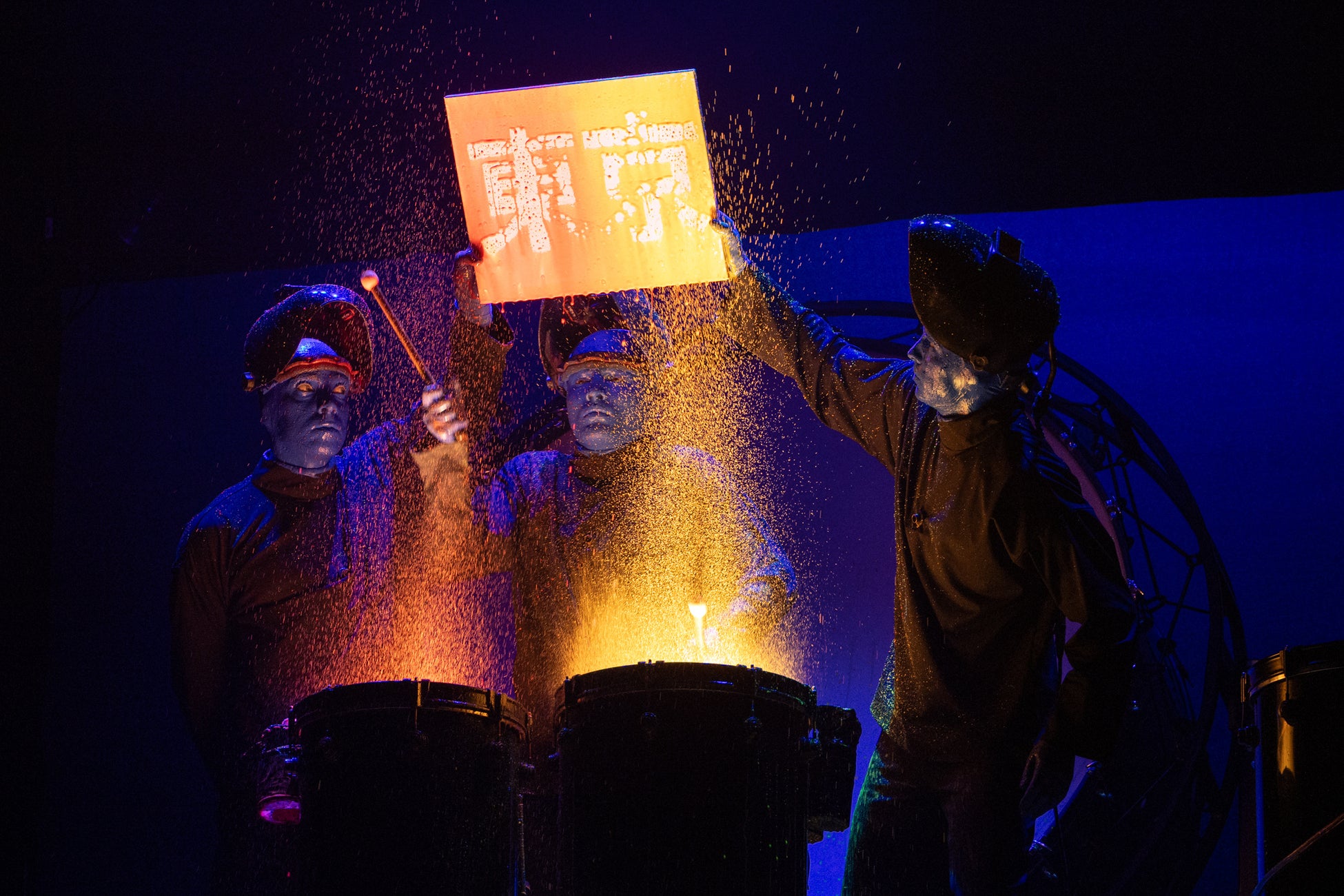 【移動時間が、ライブへの期待感を高める体験に】VIBYの世界観を体験できる「VIBYタクシー」が8月10日（月）より3週間限定で都内に登場