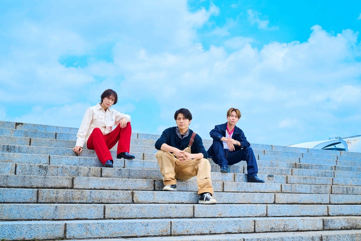 「泣いた数だけ強くなった僕らへ。明日を照らす渾身の応援歌」ＬＡＳＴ　ＦＩＲＳＴ、ニューシングル『ガンバレ　トゥモロー』のジャケット＆アーティストビジュアルを解禁！２０２６年９月１６日（水）リリース決定