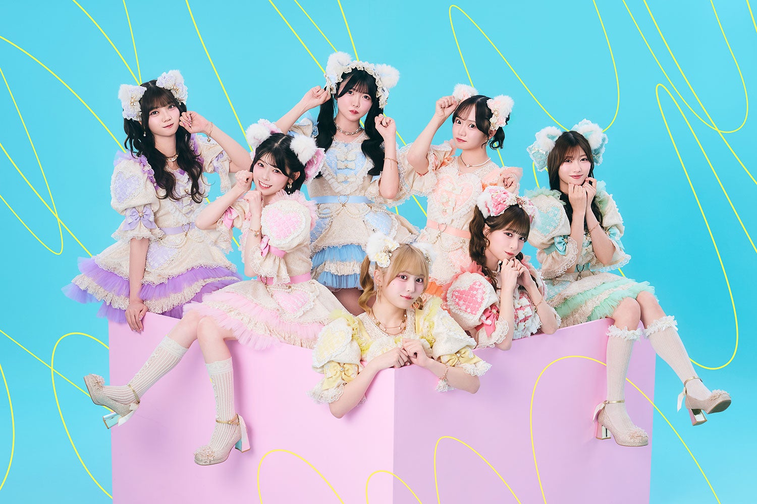 fav me、2ndシングルCD『にゃんてずるいの！』より夏全開のポップチューン「君と私の夏」を先行配信
