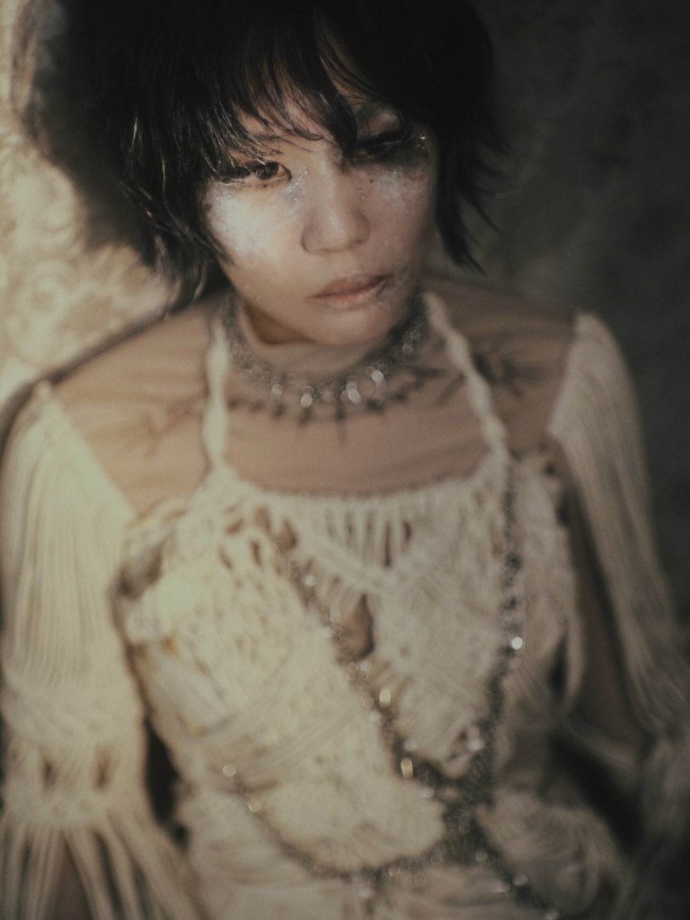 水咲加奈、新曲「ナイフ」をリリース！ Cocco「強く儚い者たち」の制作陣が贈る、最も美しく鋭いオルタナティブ・ソング