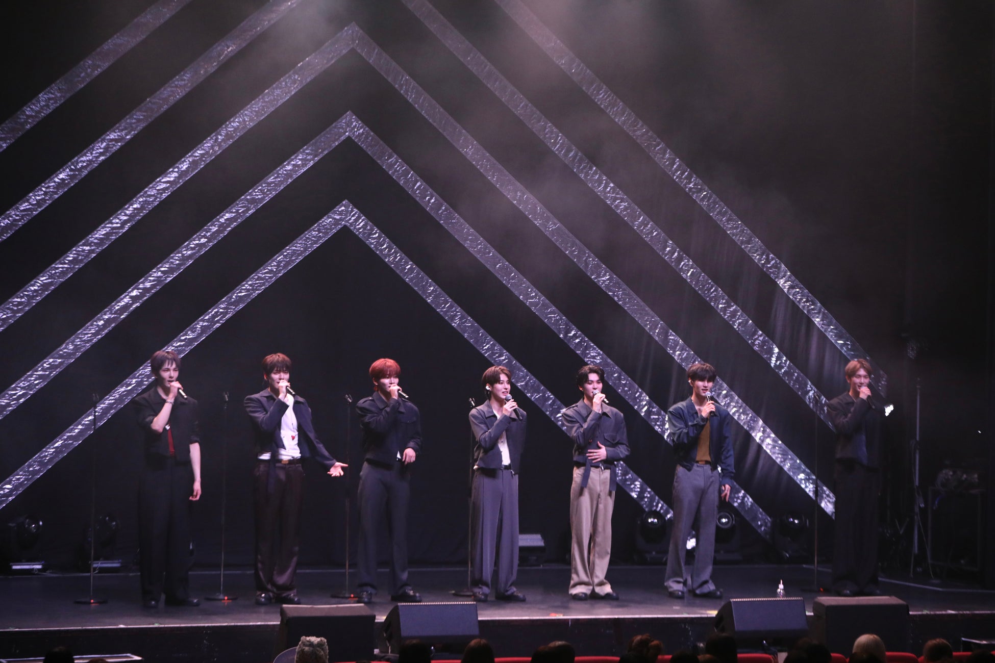 EPEX、ワールドツアー東京公演「EPEX 4th CONCERT ⟨ECHO⟩ in TOKYO」開催！新曲「ECHO」を日本初披露、ヒューリックホール東京で昼夜2公演（オフィシャルライブレポート）