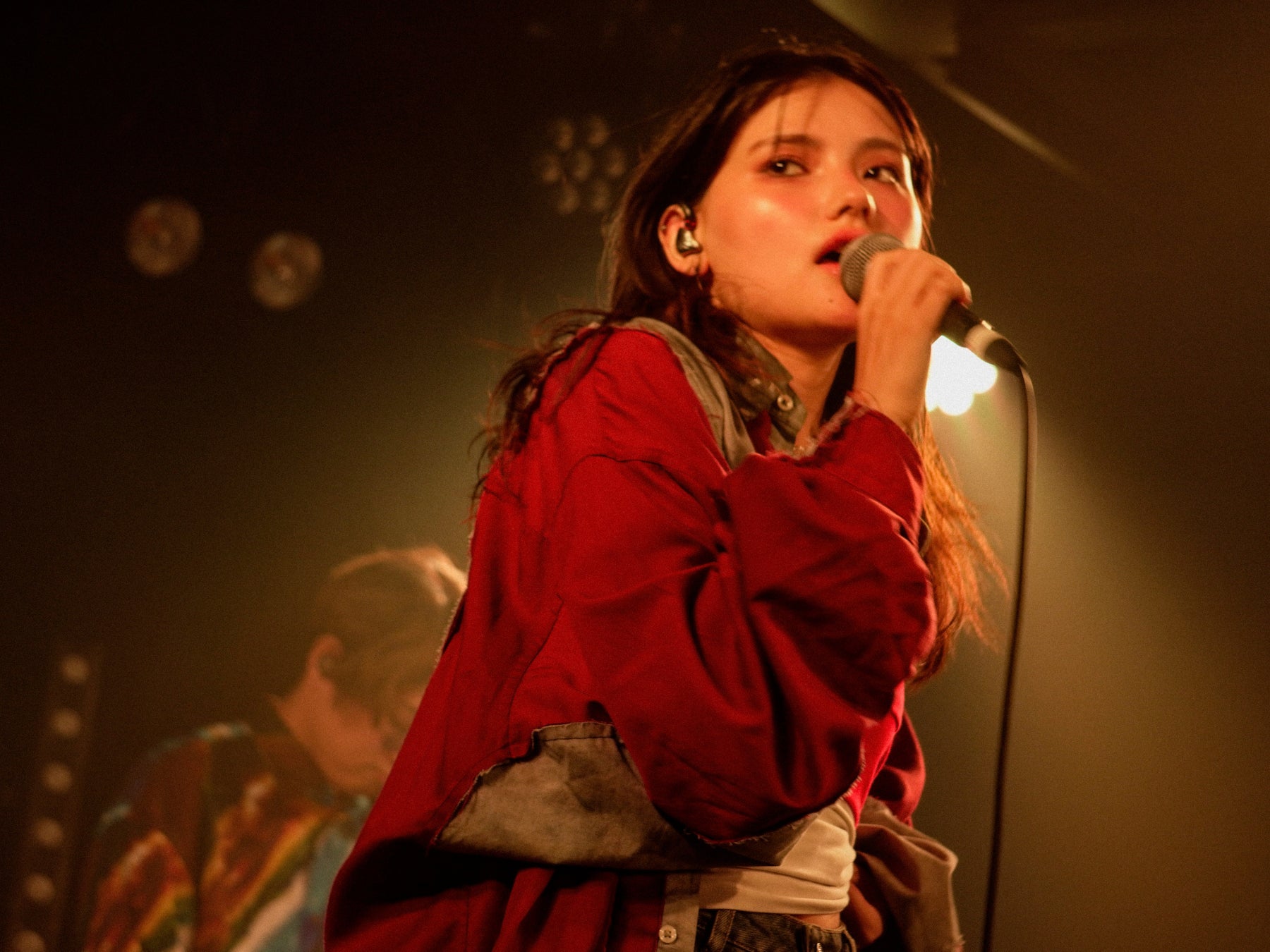 【ライブレポート】 新たな“ロックなラナメリサ”を鮮烈に示した一夜。ゲストにREJAYを迎えた自主企画〈太陽に妬かれて Vol.3〉開催。
