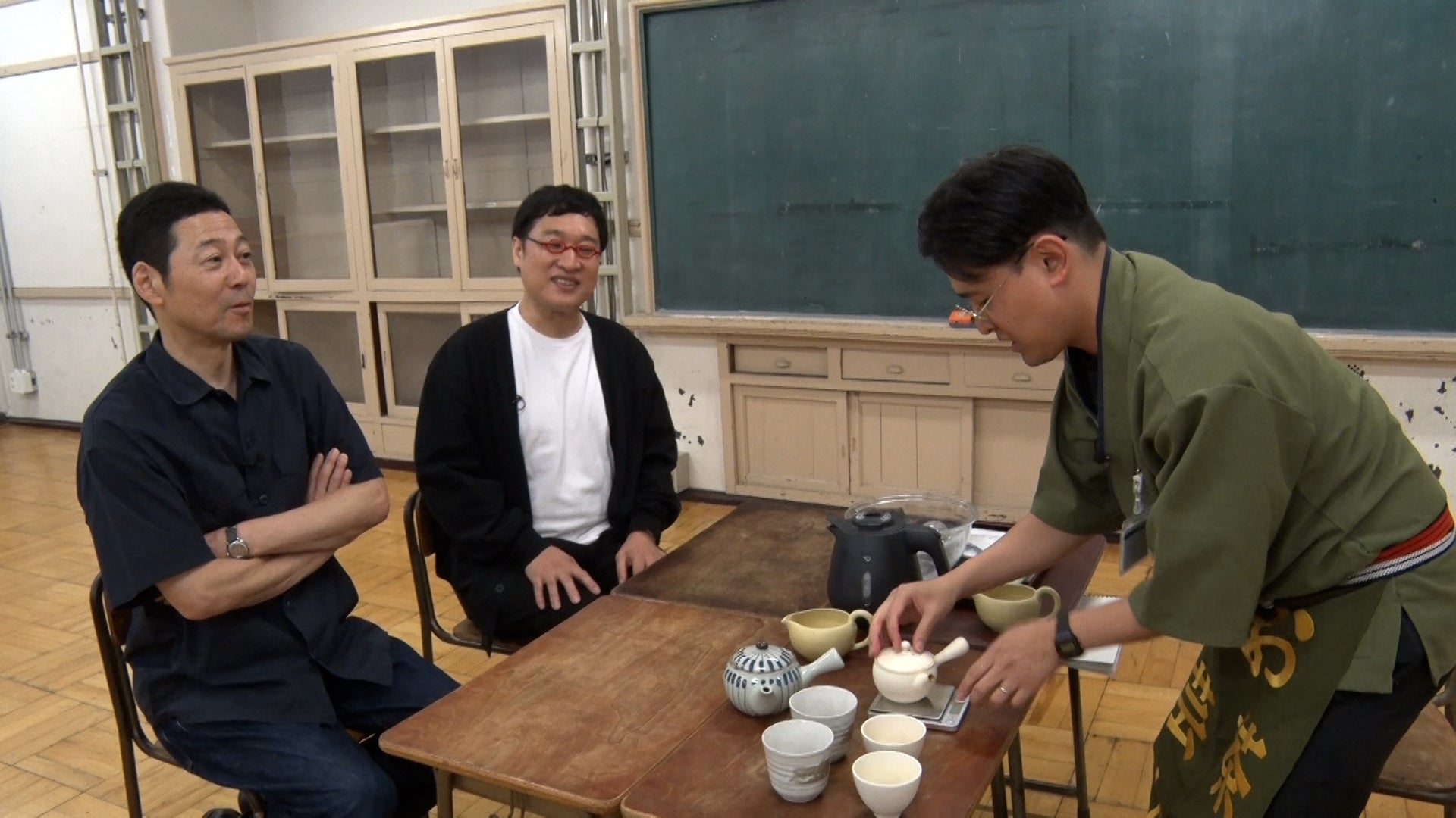 半信半疑だった東野幸治も唸る…“お茶”の魅力をインプット『東野山里のインプット』＃70　8月30日（日）23:00放送